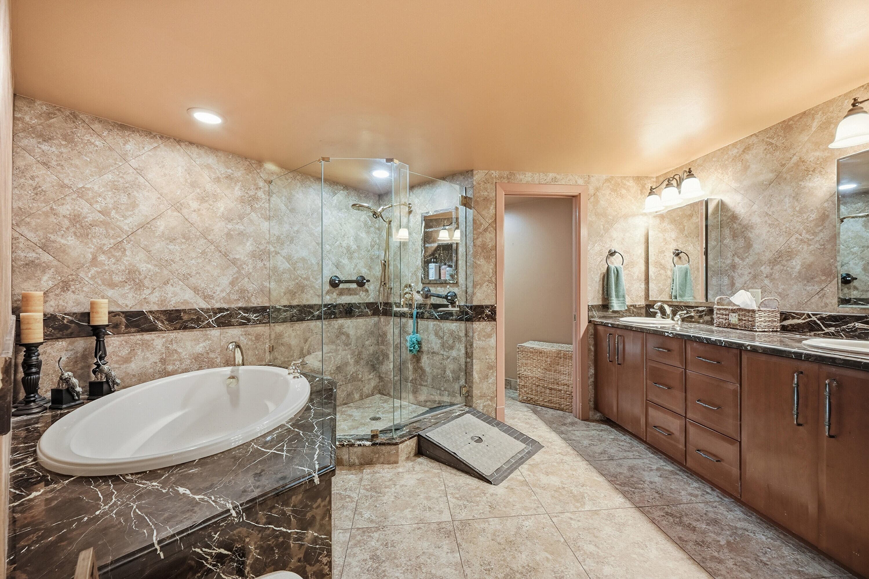 1109 E Marine Way E L1l + Boat Slip #55, North Palm Beach, FL 33408 — photo 40 of 85