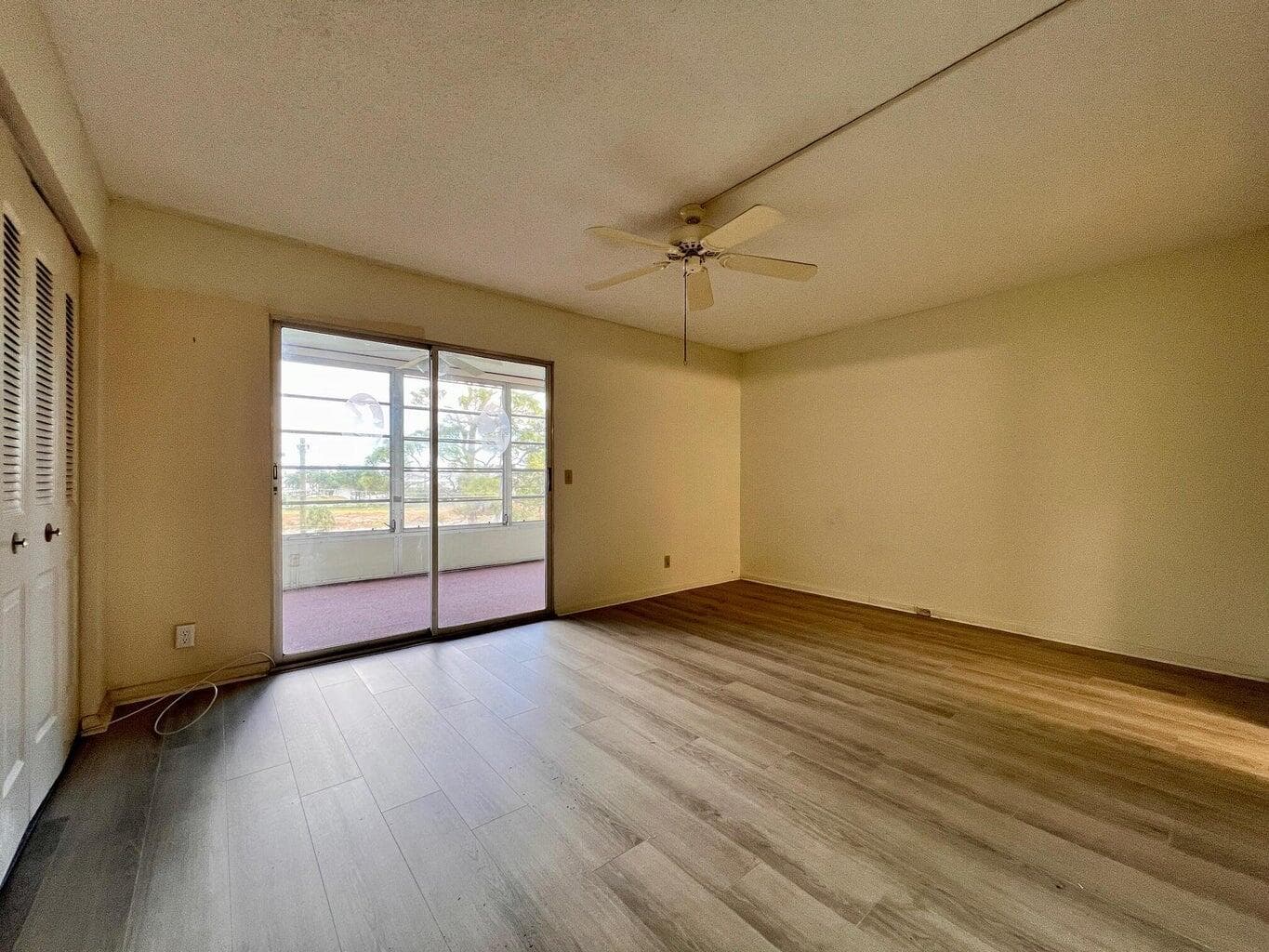 434 Southampton B, West Palm Beach, FL 33417 — photo 4 of 7