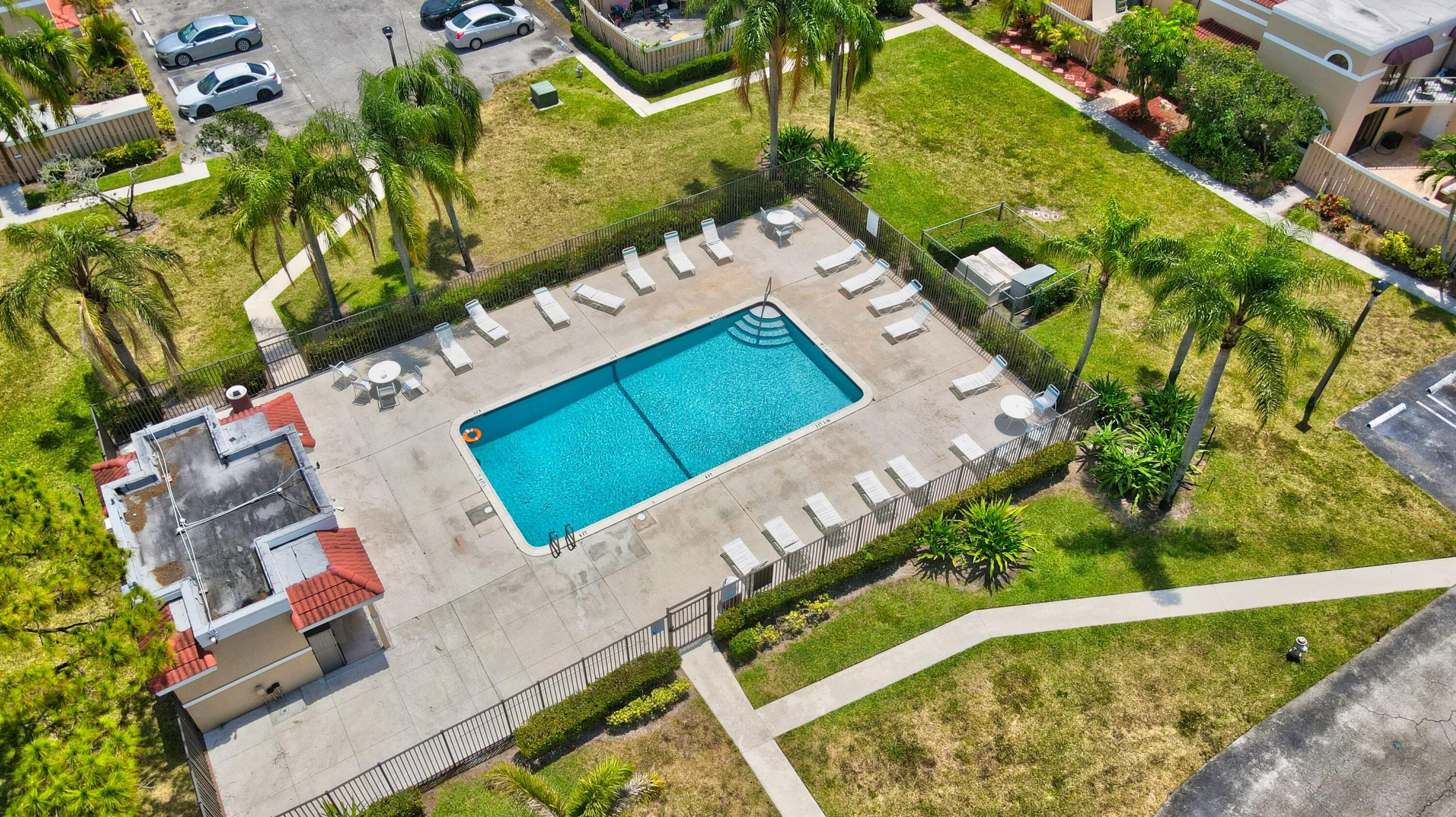 4005 Village Drive B, Delray Beach, FL 33445 — photo 35 of 35