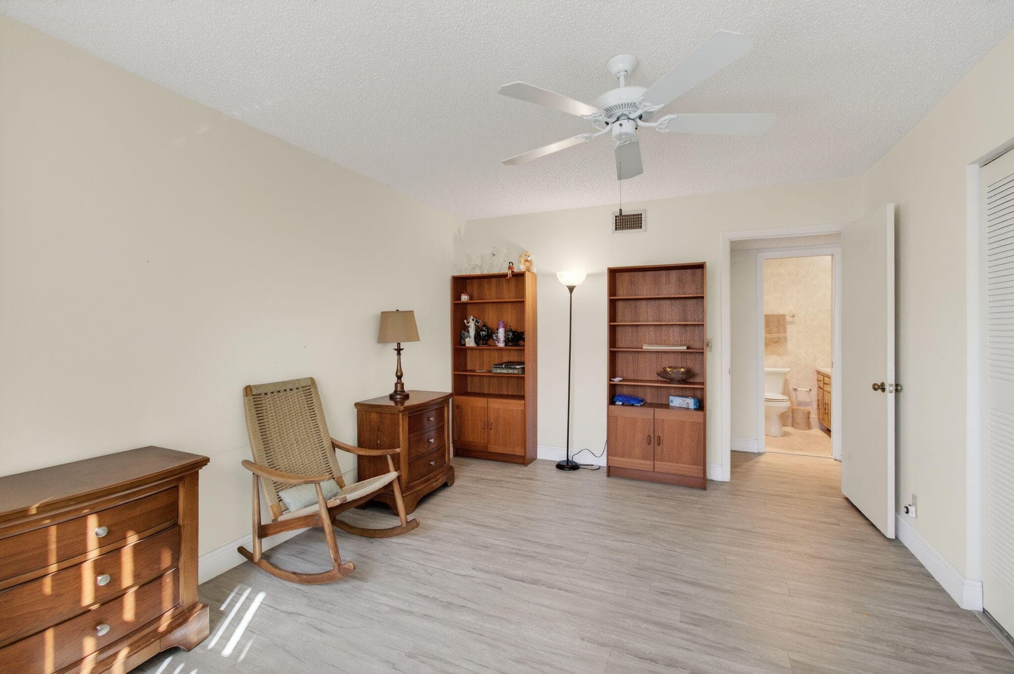 5392 Lakefront Boulevard A, Delray Beach, FL 33484 — photo 17 of 40