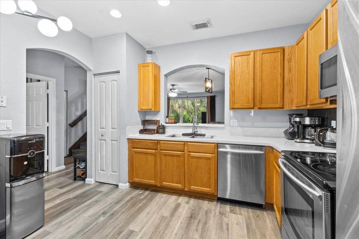2227 Oakmont Drive, Riviera Beach, FL 33404 — photo 10 of 43
