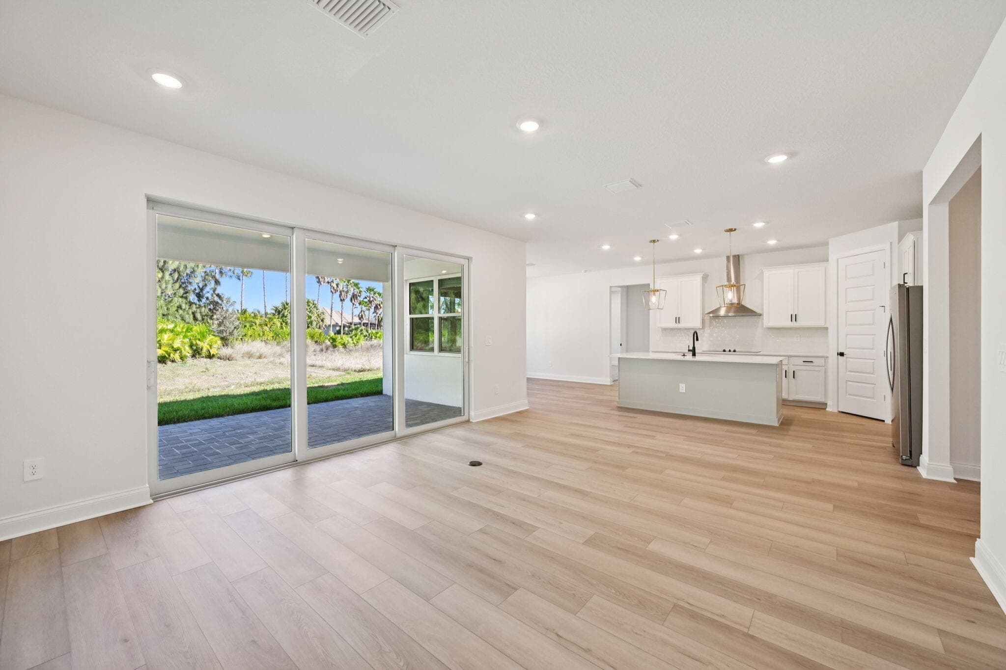 5633 Hampton Park Circle, Vero Beach, FL 32966 — photo 8 of 37