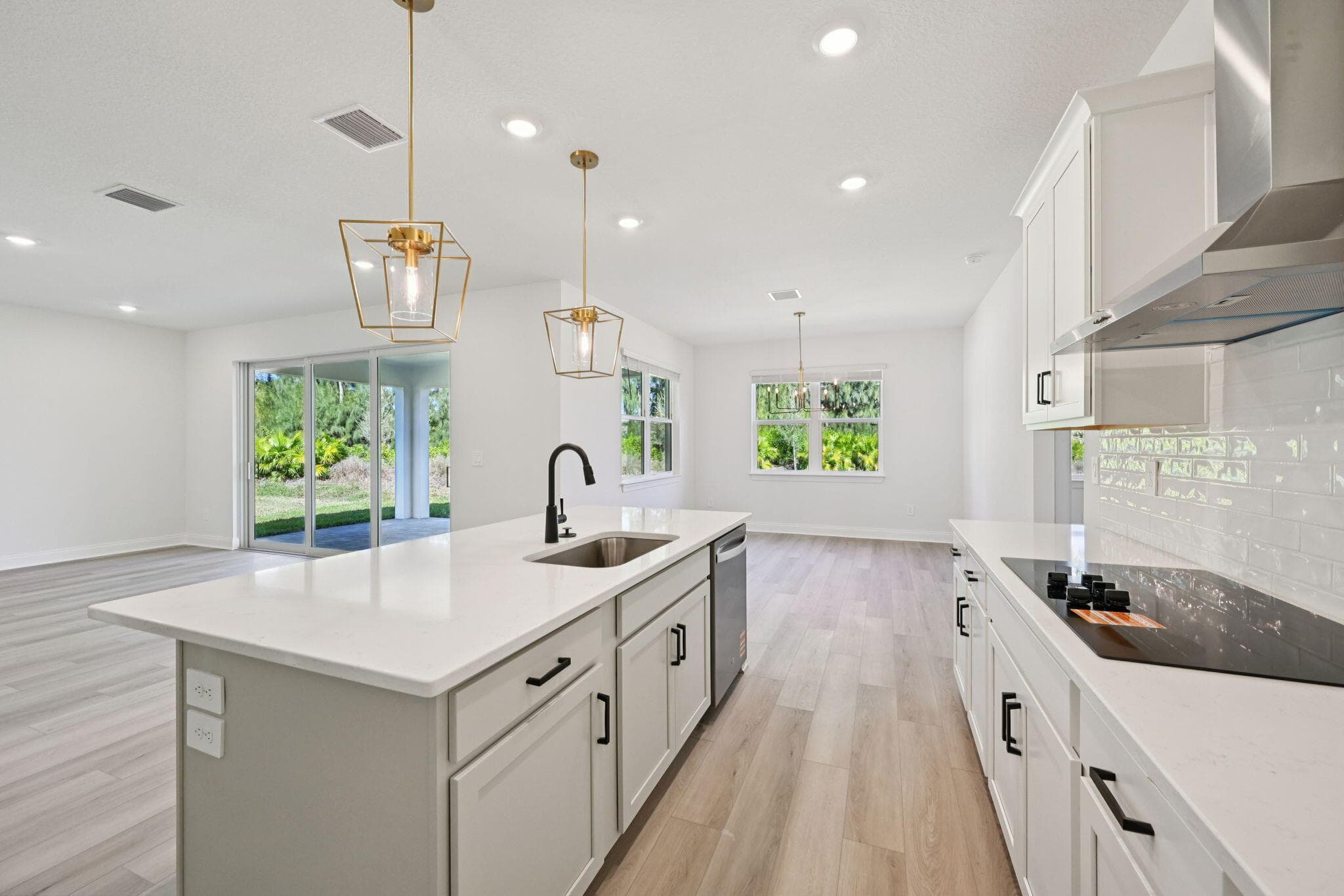 5633 Hampton Park Circle, Vero Beach, FL 32966 — photo 13 of 37
