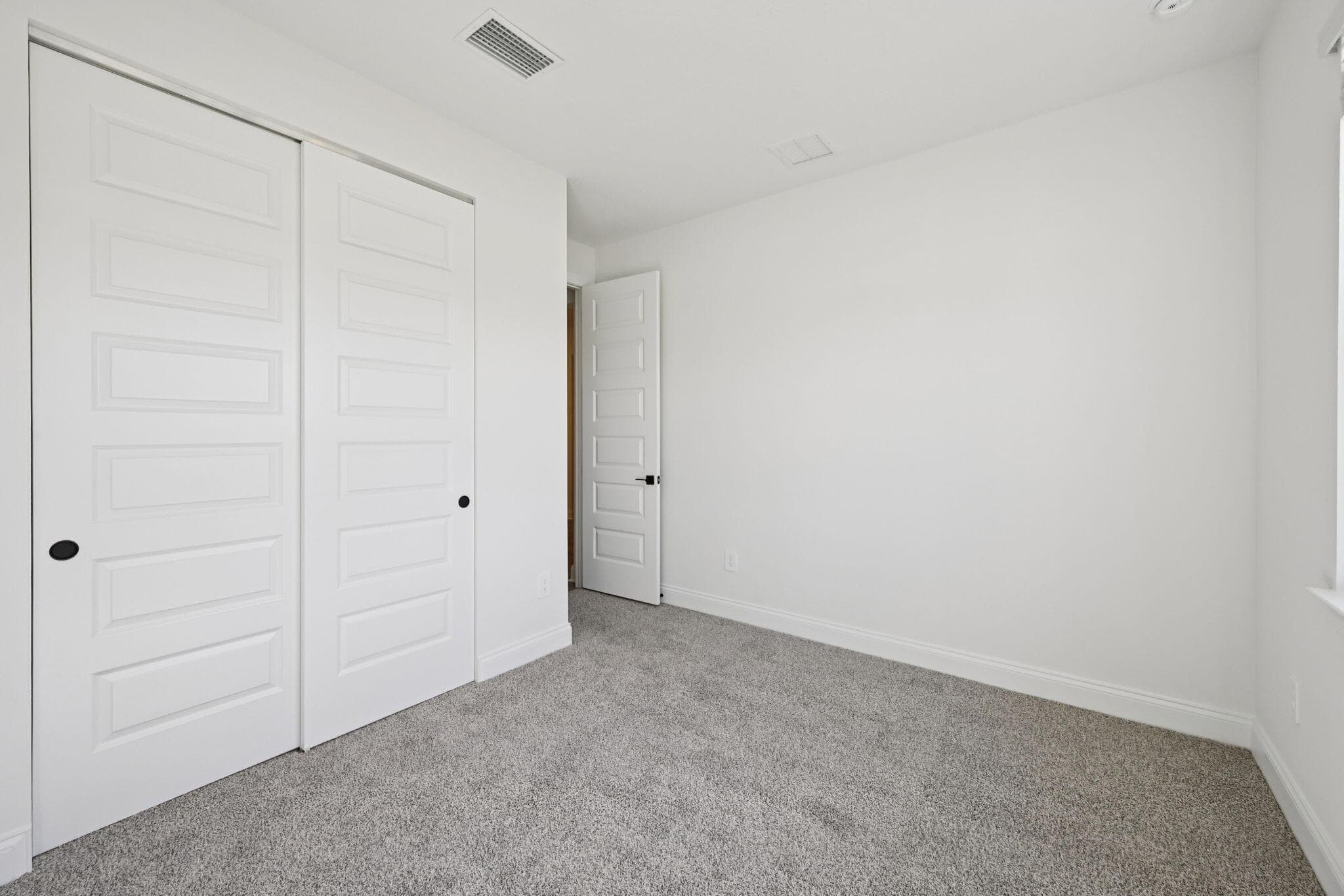 5633 Hampton Park Circle, Vero Beach, FL 32966 — photo 16 of 37