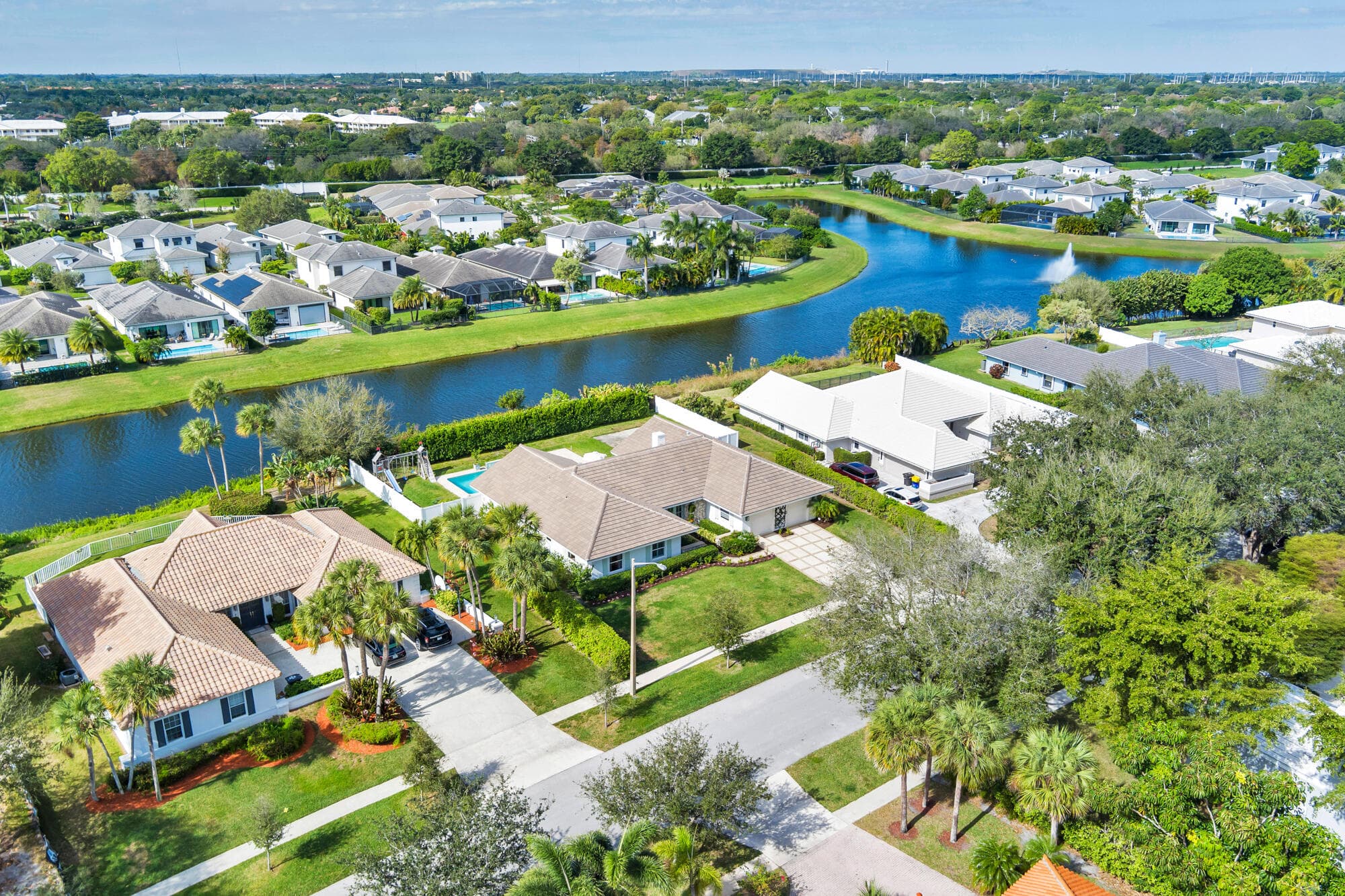 3125 Embassy Drive, West Palm Beach, FL 33401 — photo 27 of 32