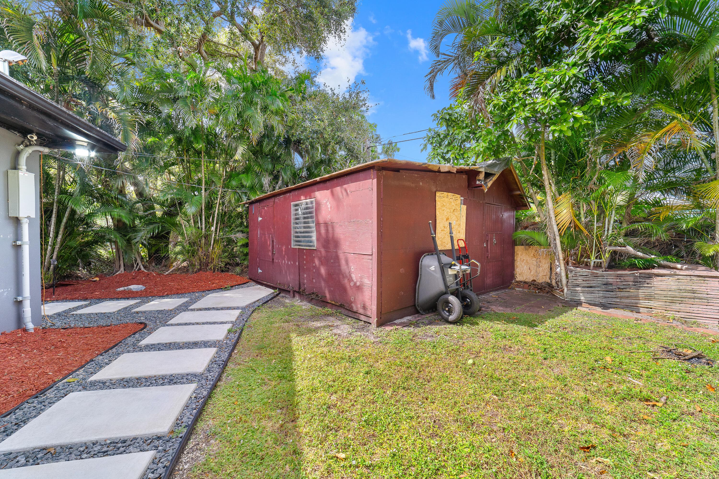 2869 SW 13th Court, Fort Lauderdale, FL 33312 — photo 35 of 39
