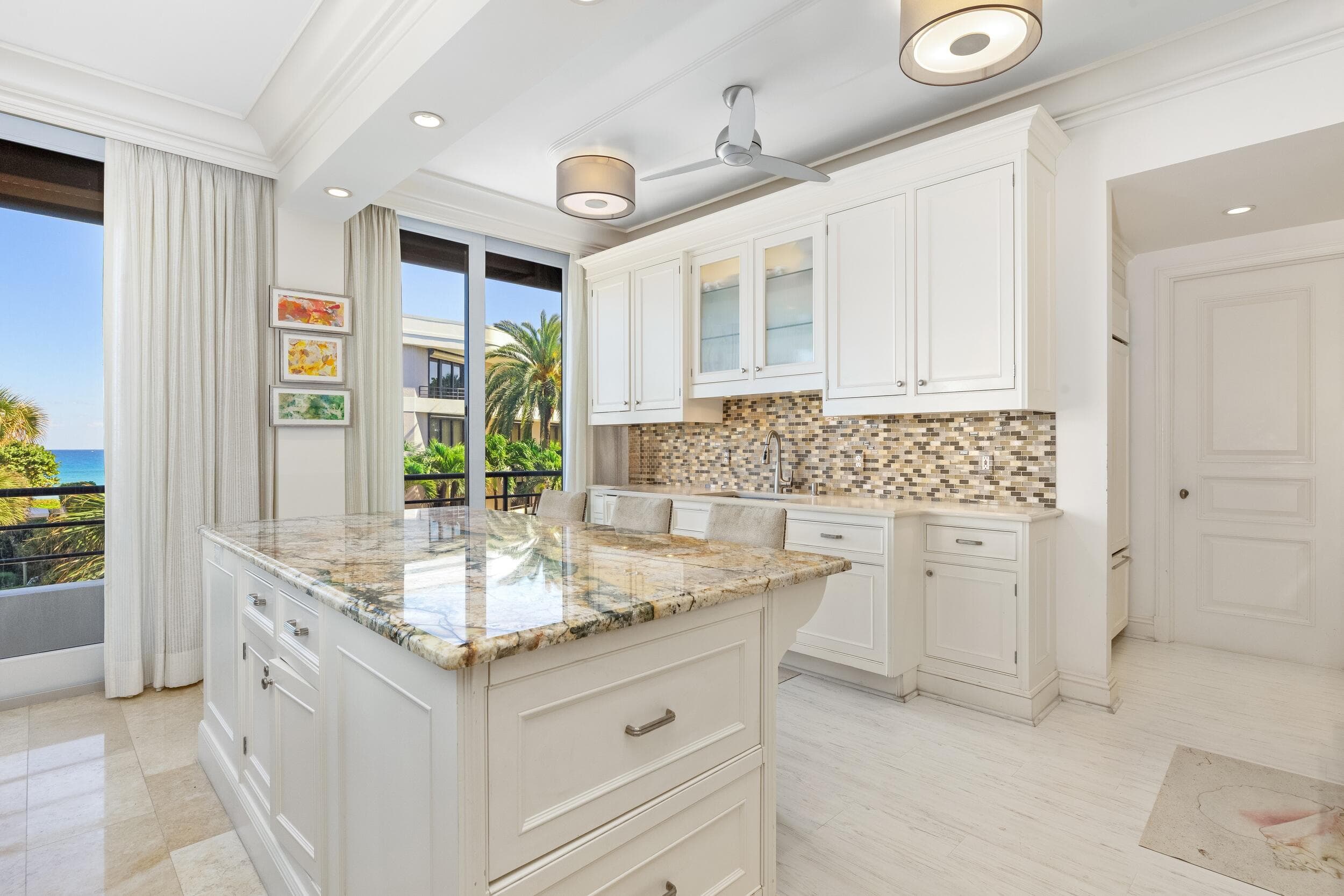 120 Sunset Avenue W 3 D, Palm Beach, FL 33480 — photo 12 of 41