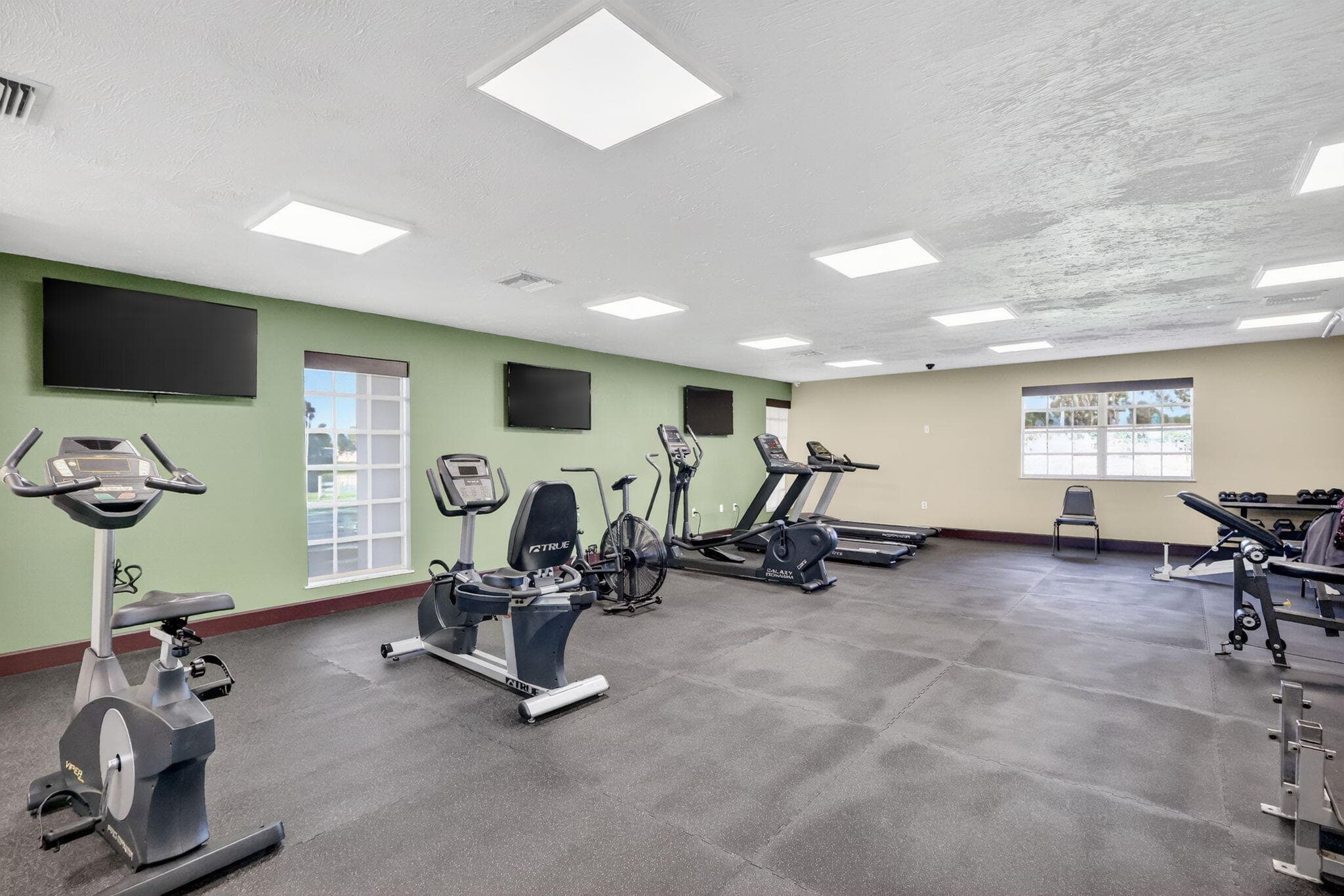 34 Nogales Way, Port St. Lucie, FL 34952 — photo 31 of 56