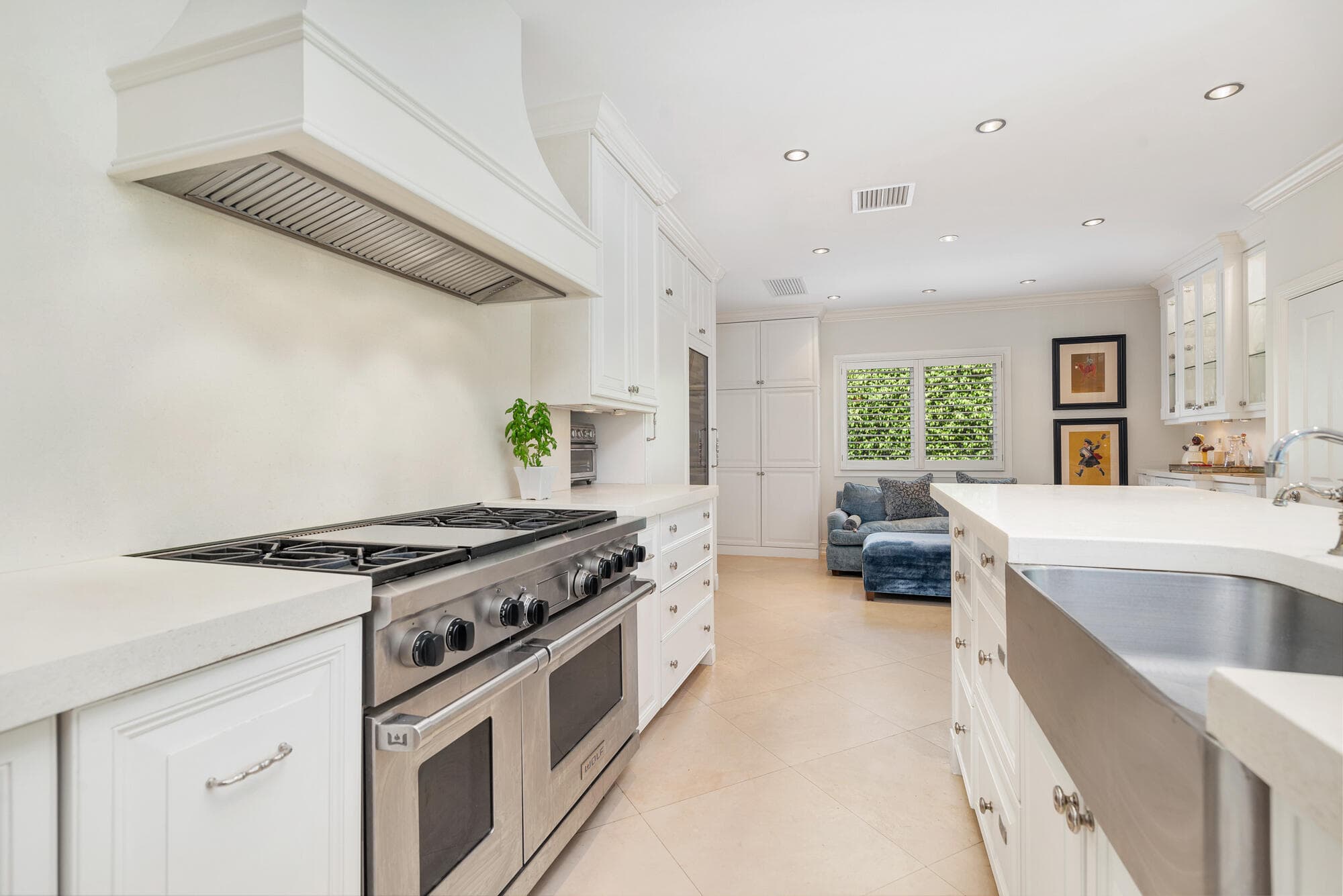 225 Jamaica Lane, Palm Beach, FL 33480 — photo 14 of 43