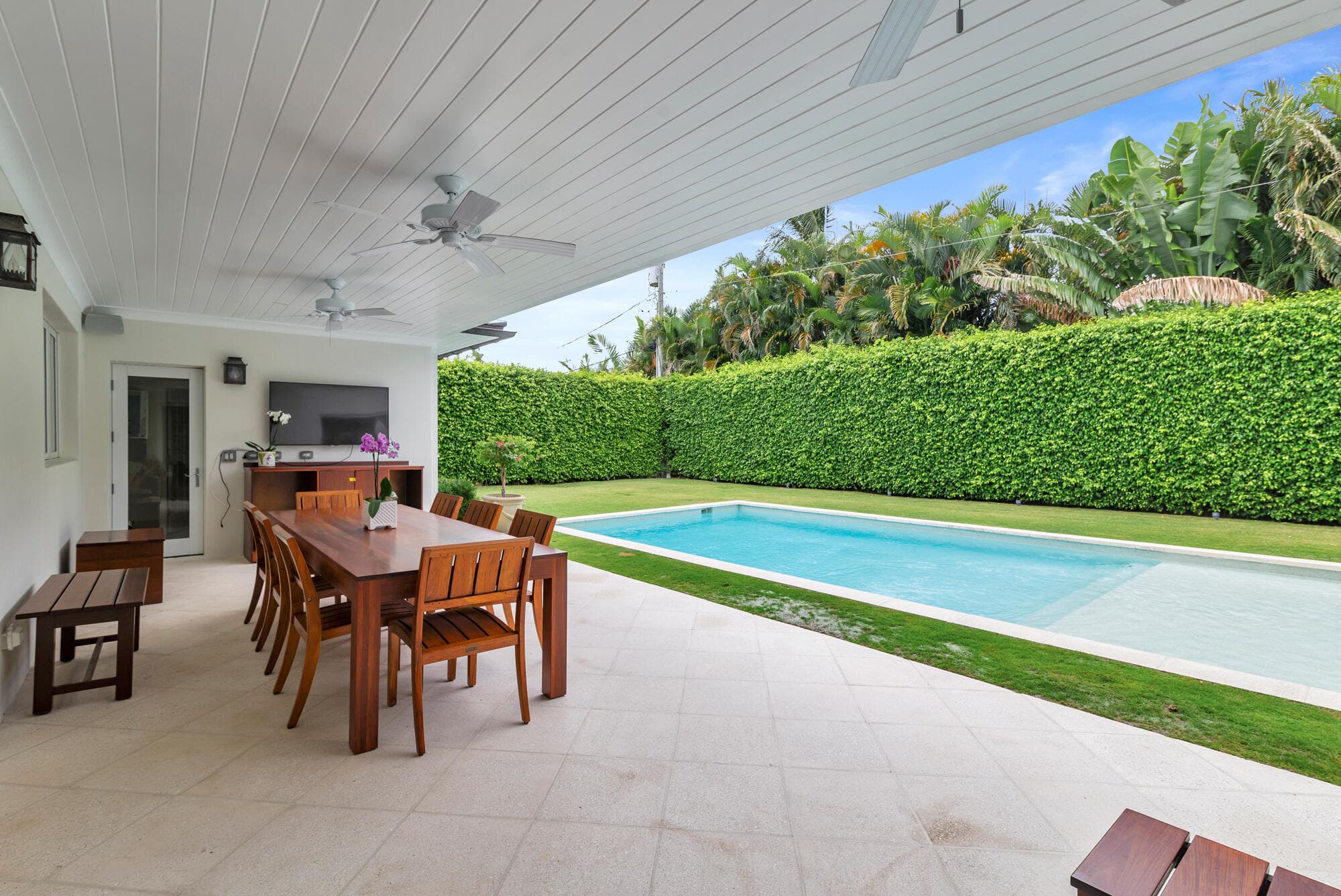 225 Jamaica Lane, Palm Beach, FL 33480 — photo 10 of 43