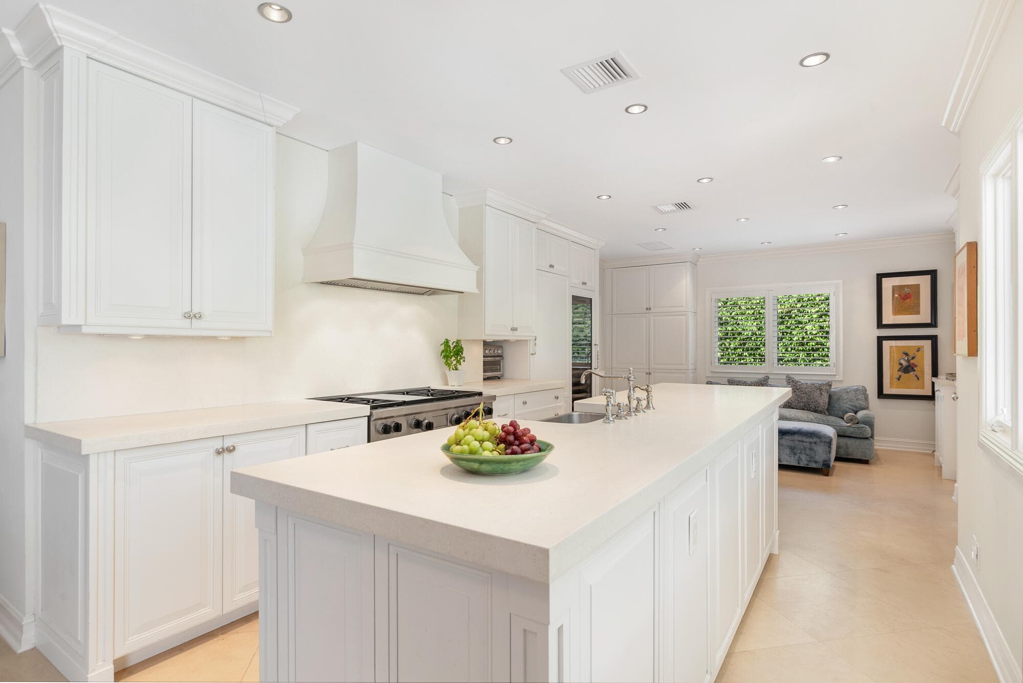 225 Jamaica Lane, Palm Beach, FL 33480 — photo 15 of 43