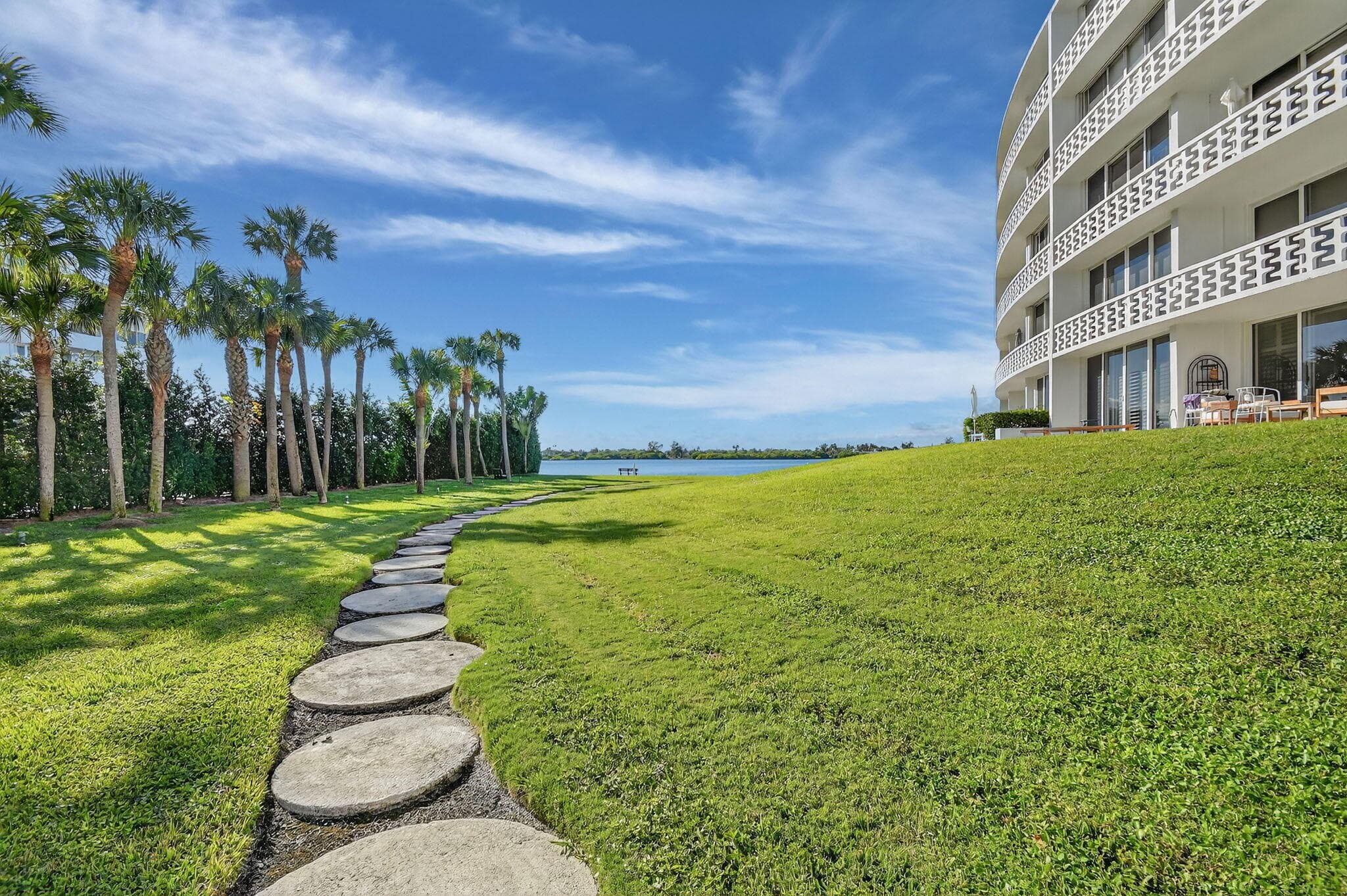 2760 S Ocean Boulevard 417, Palm Beach, FL 33480 — photo 54 of 65