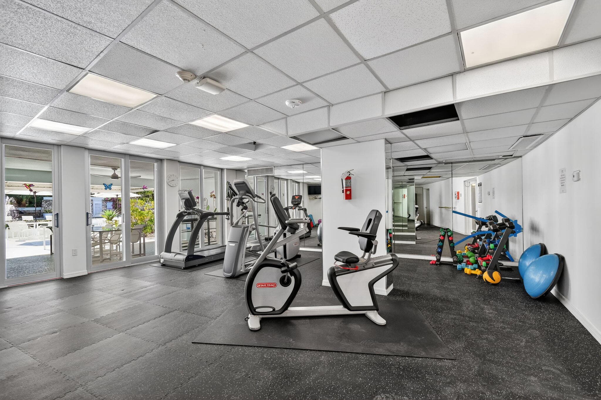 2760 S Ocean Boulevard 417, Palm Beach, FL 33480 — photo 58 of 65