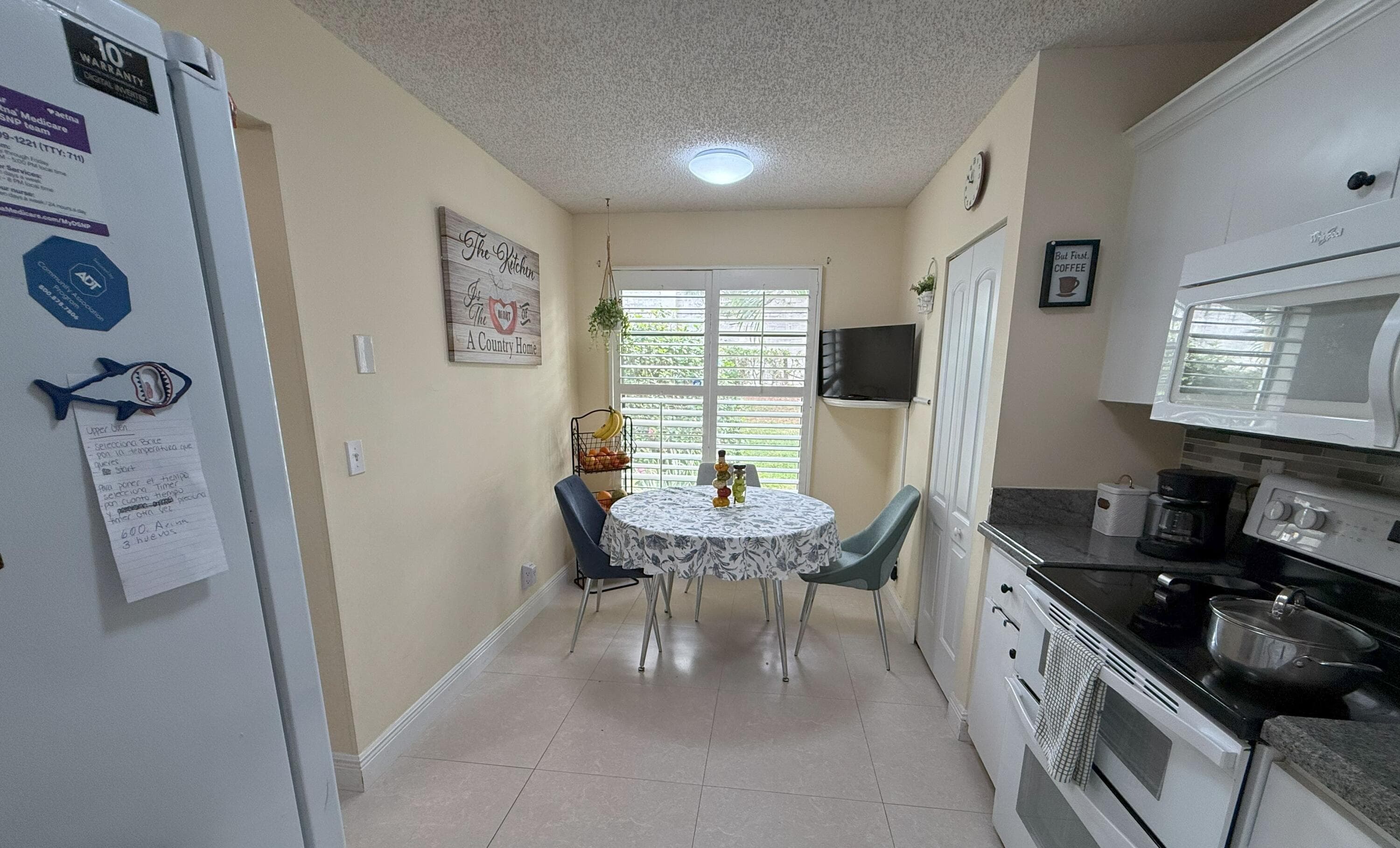 4550 Biddeford Avenue 42, West Palm Beach, FL 33417 — photo 4 of 26