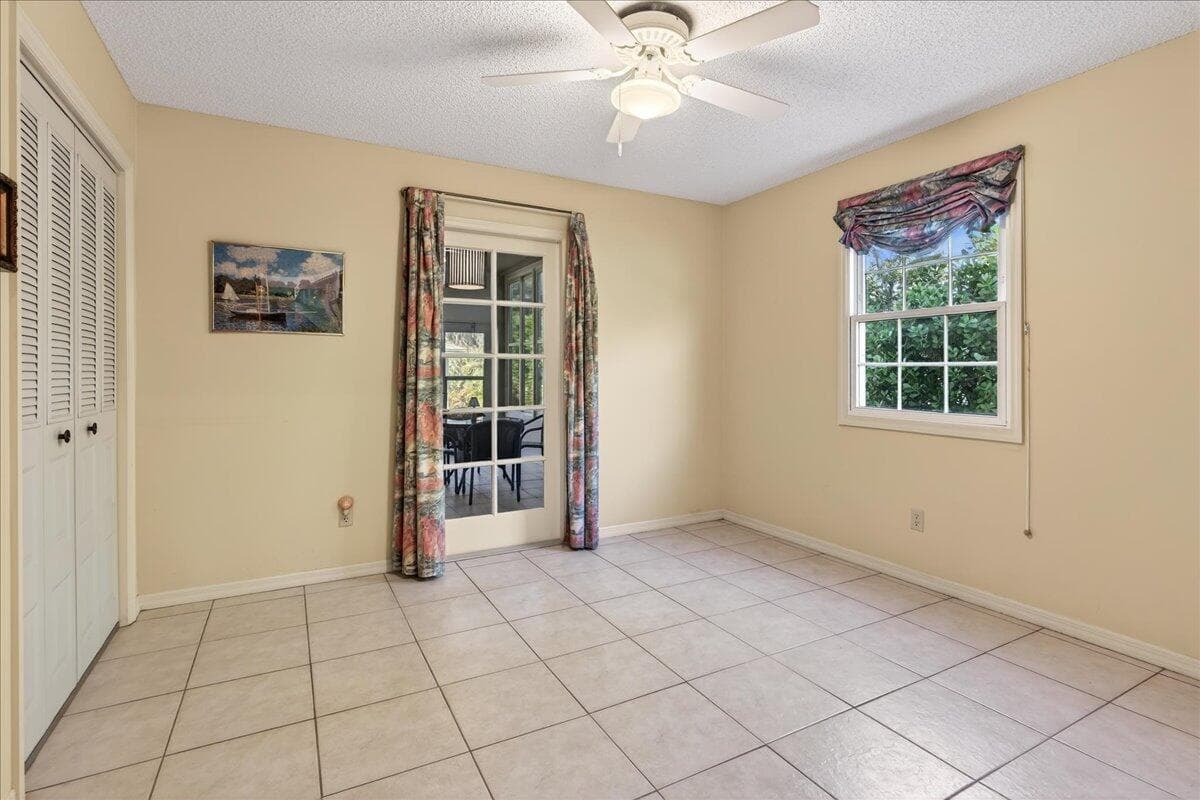 2309 Atlantic Beach Boulevard, Fort Pierce, FL 34949 — photo 34 of 44