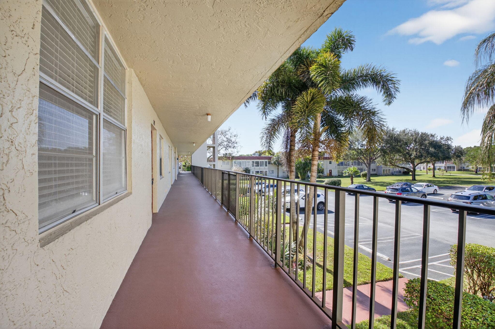 27 Abbey Lane 207, Delray Beach, FL 33446 — photo 4 of 47