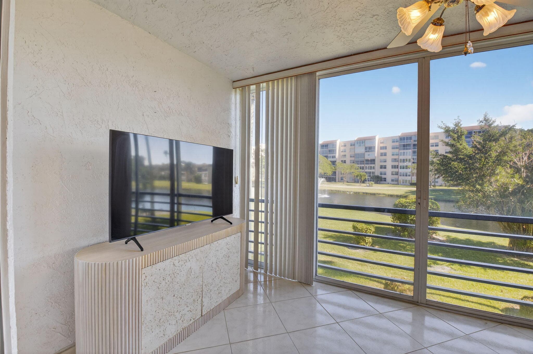 27 Abbey Lane 207, Delray Beach, FL 33446 — photo 26 of 47