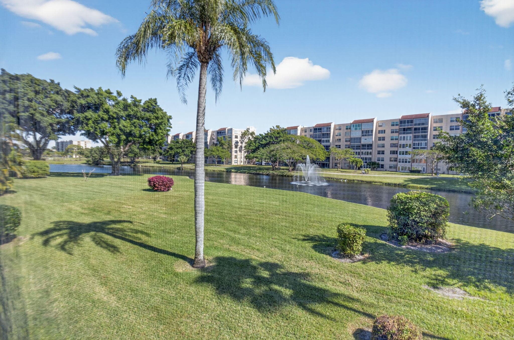 27 Abbey Lane 207, Delray Beach, FL 33446 — photo 30 of 47