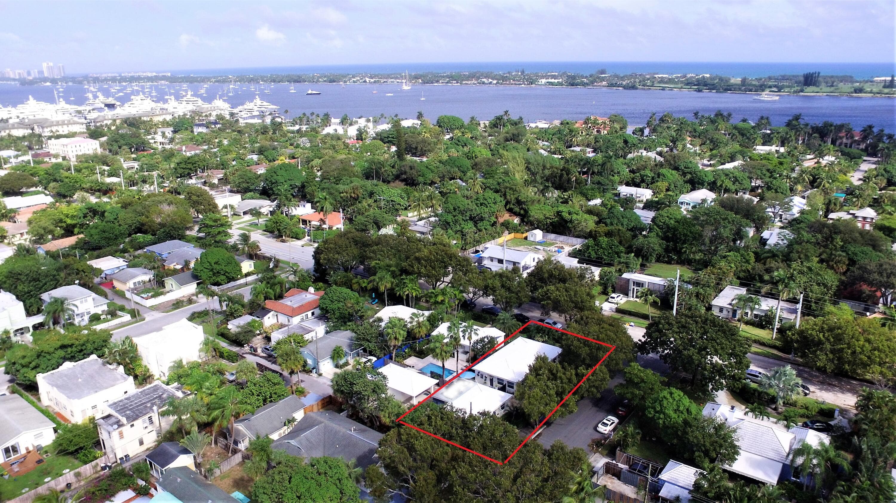403 32nd Street, West Palm Beach, FL 33407 — photo 4 of 18