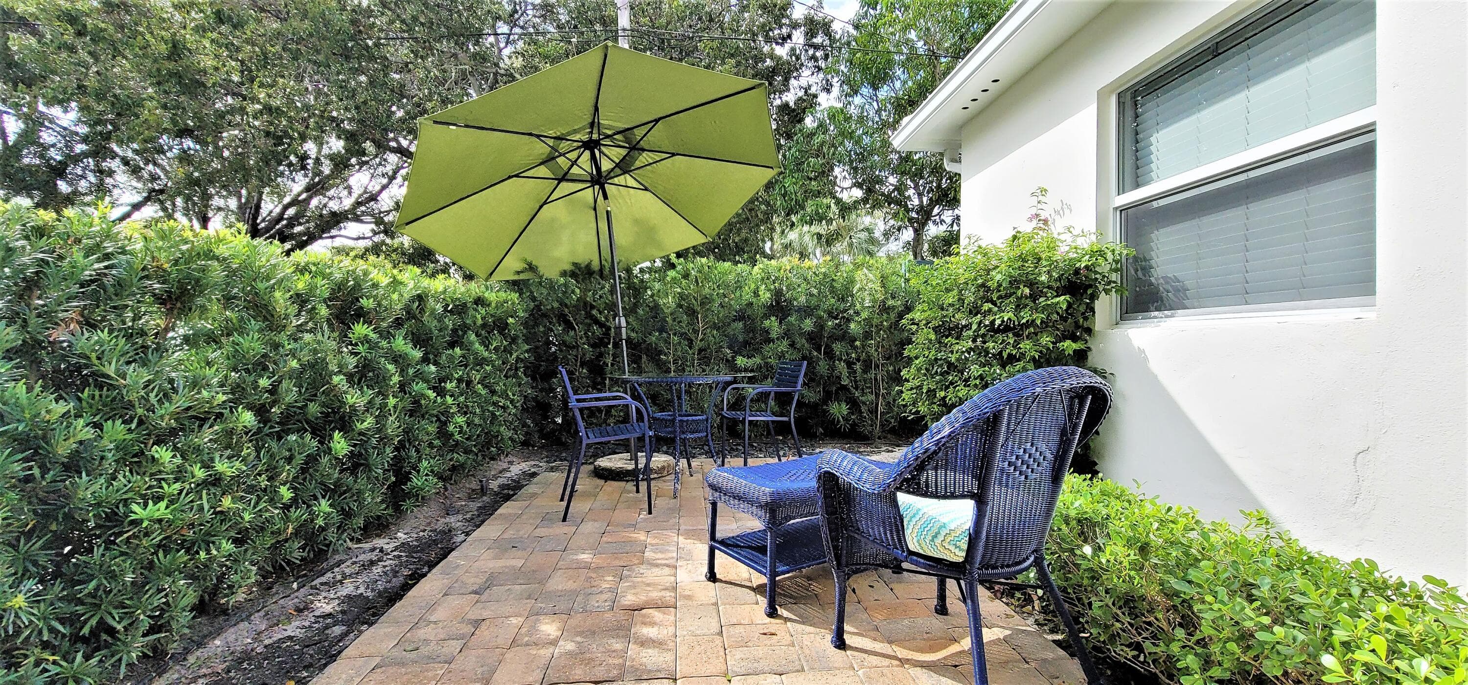 403 32nd Street, West Palm Beach, FL 33407 — photo 13 of 18