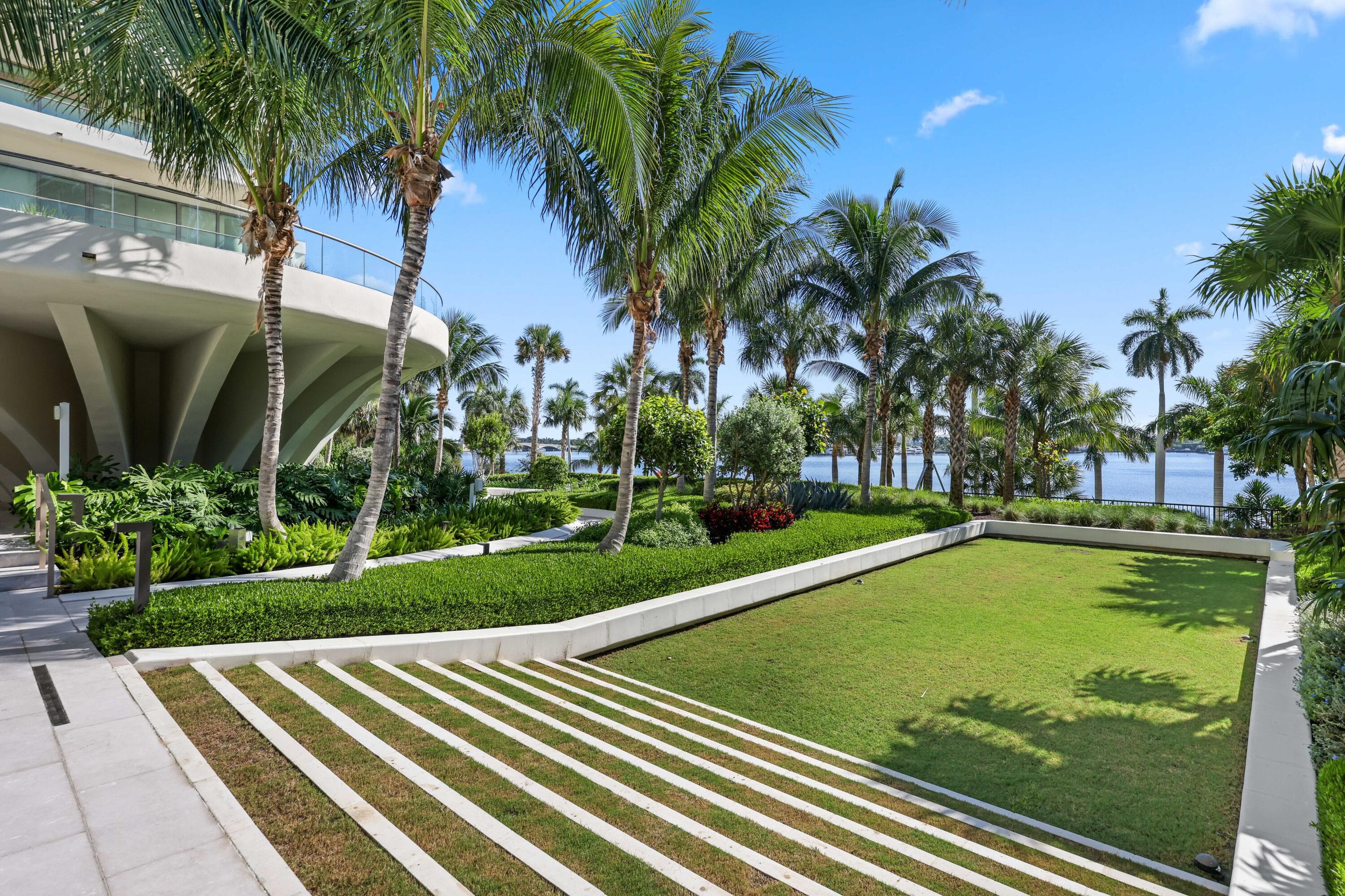200 Arkona Court 1002, West Palm Beach, FL 33401 — photo 37 of 58