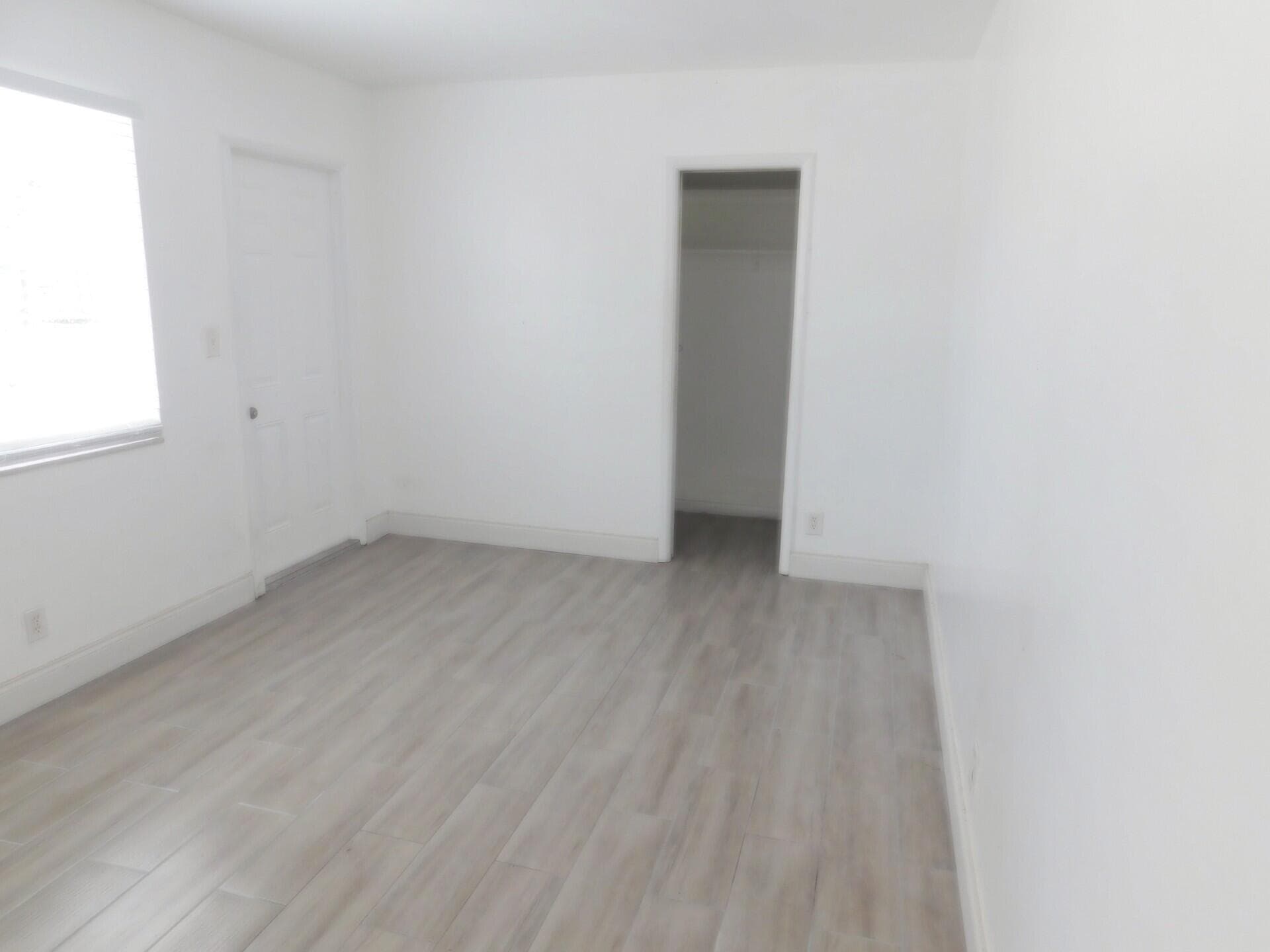 825 NE 6th Street 1-7, Fort Lauderdale, FL 33304 — photo 33 of 43