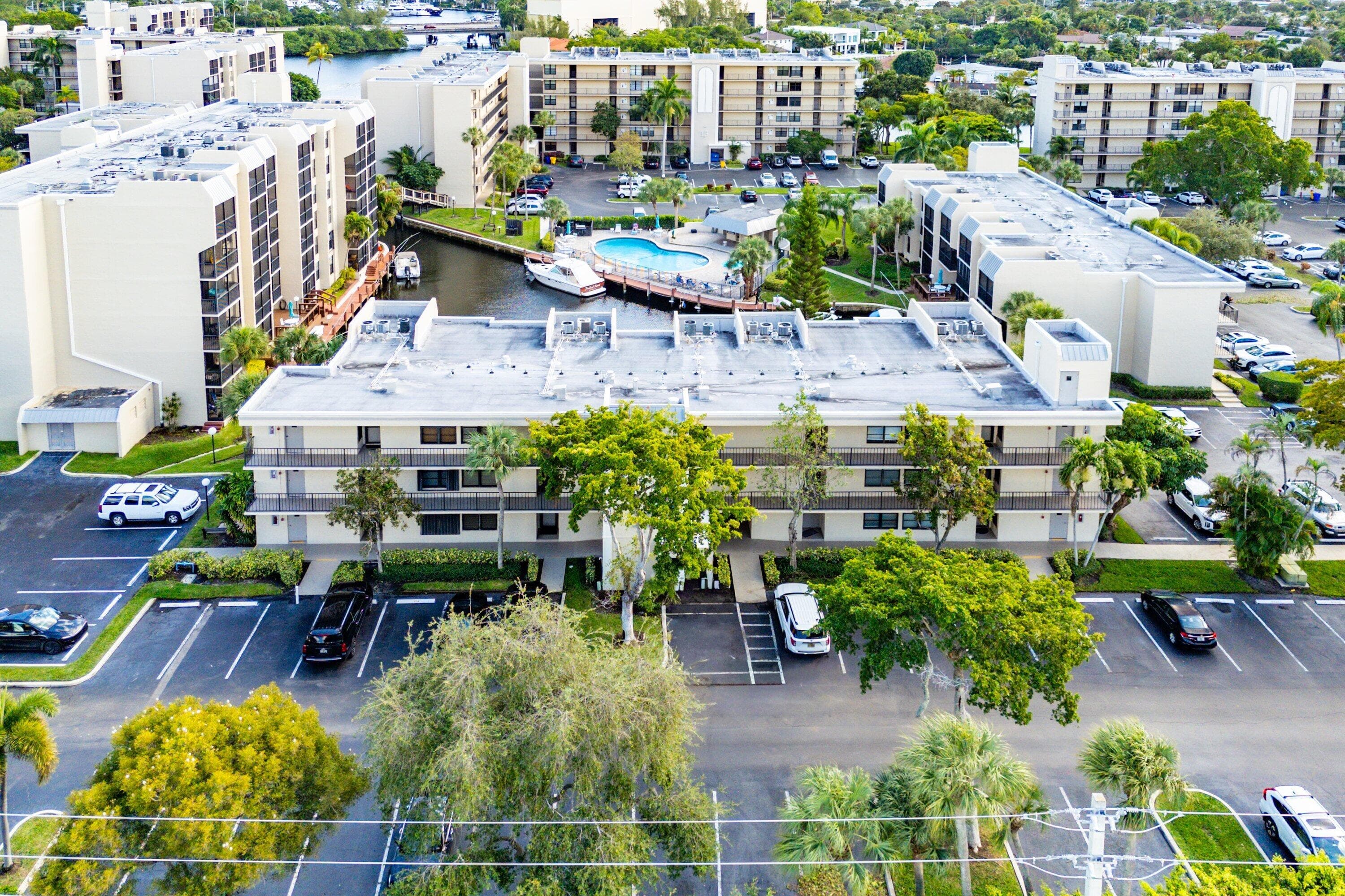 10 Royal Palm Way 203, Boca Raton, FL 33432 — photo 32 of 45