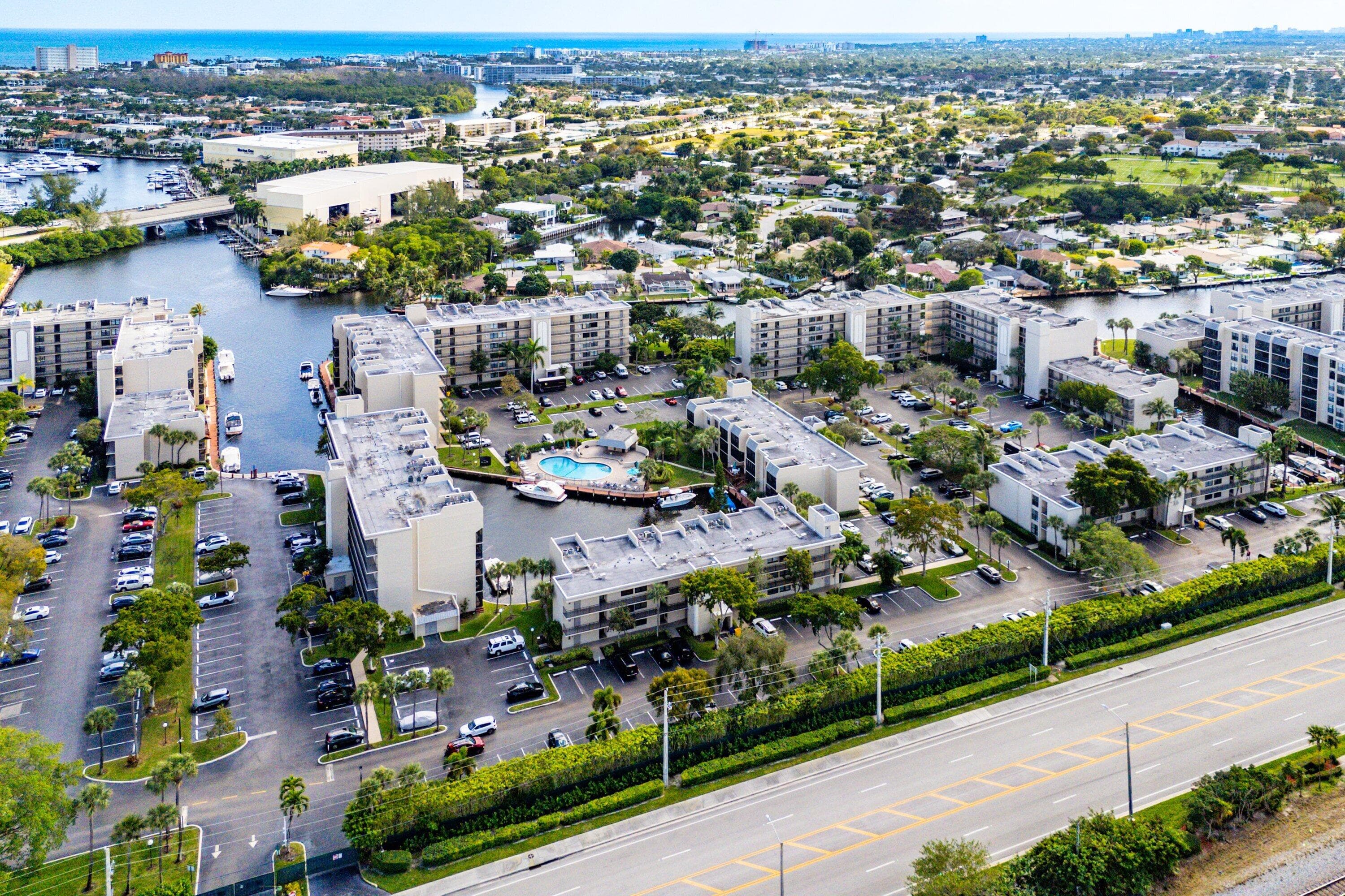 10 Royal Palm Way 203, Boca Raton, FL 33432 — photo 39 of 45