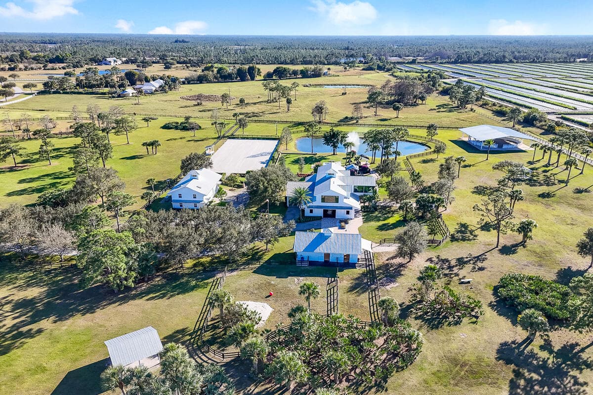 2541 SW Trailside Path, Stuart, FL 34997 — photo 10 of 100