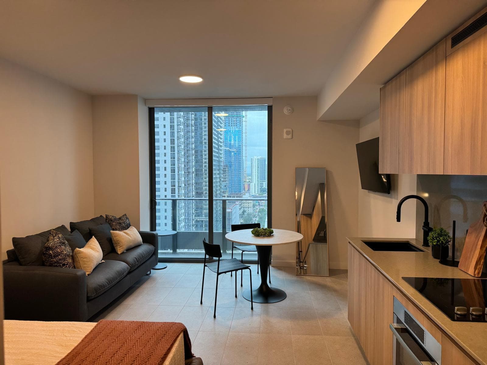 121 NE 5th Street 2309, Miami, FL 33132 — photo 1 of 52