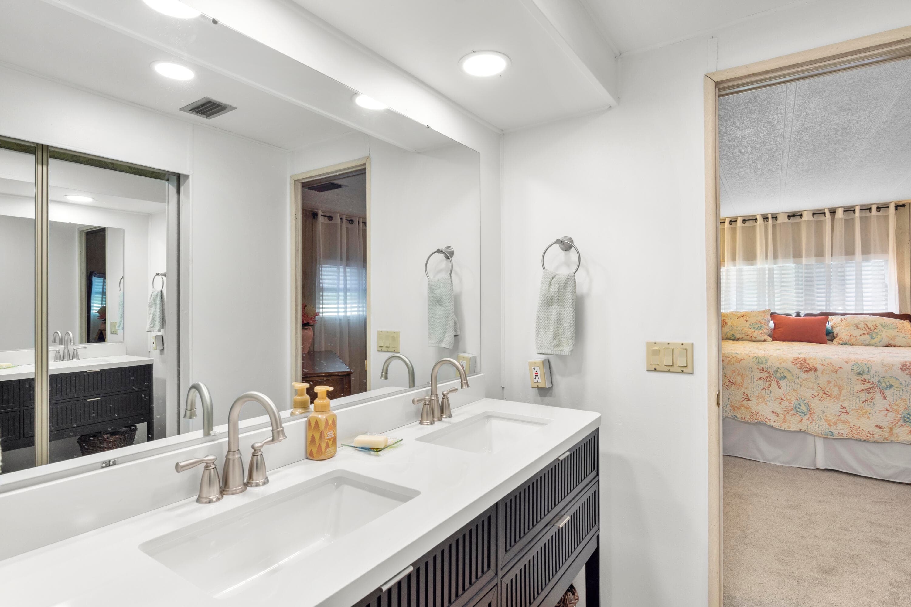 485 Onyx Way, Jensen Beach, FL 34957 — photo 17 of 25