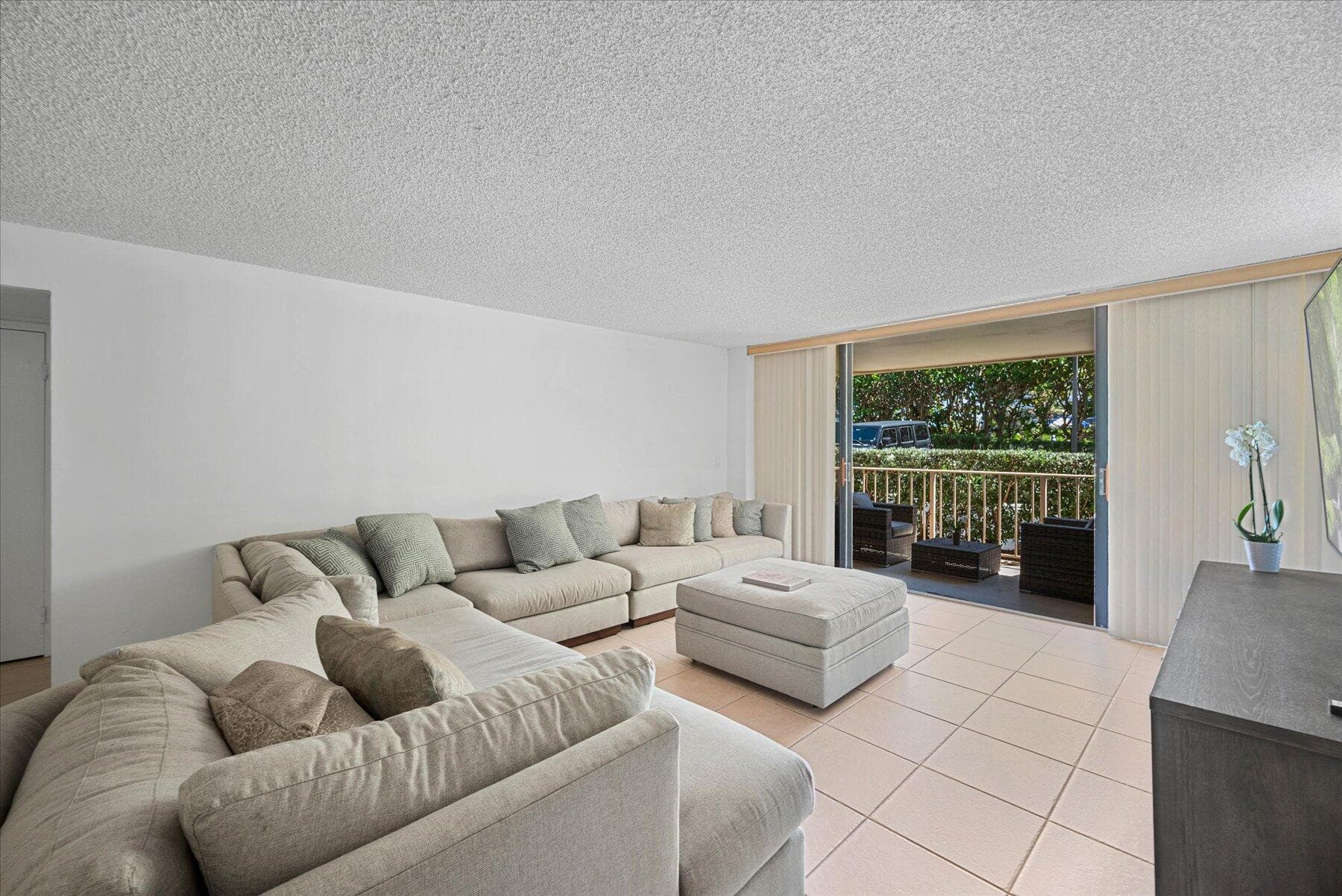 3200 S Ocean Boulevard A102, Palm Beach, FL 33480 — photo 8 of 31