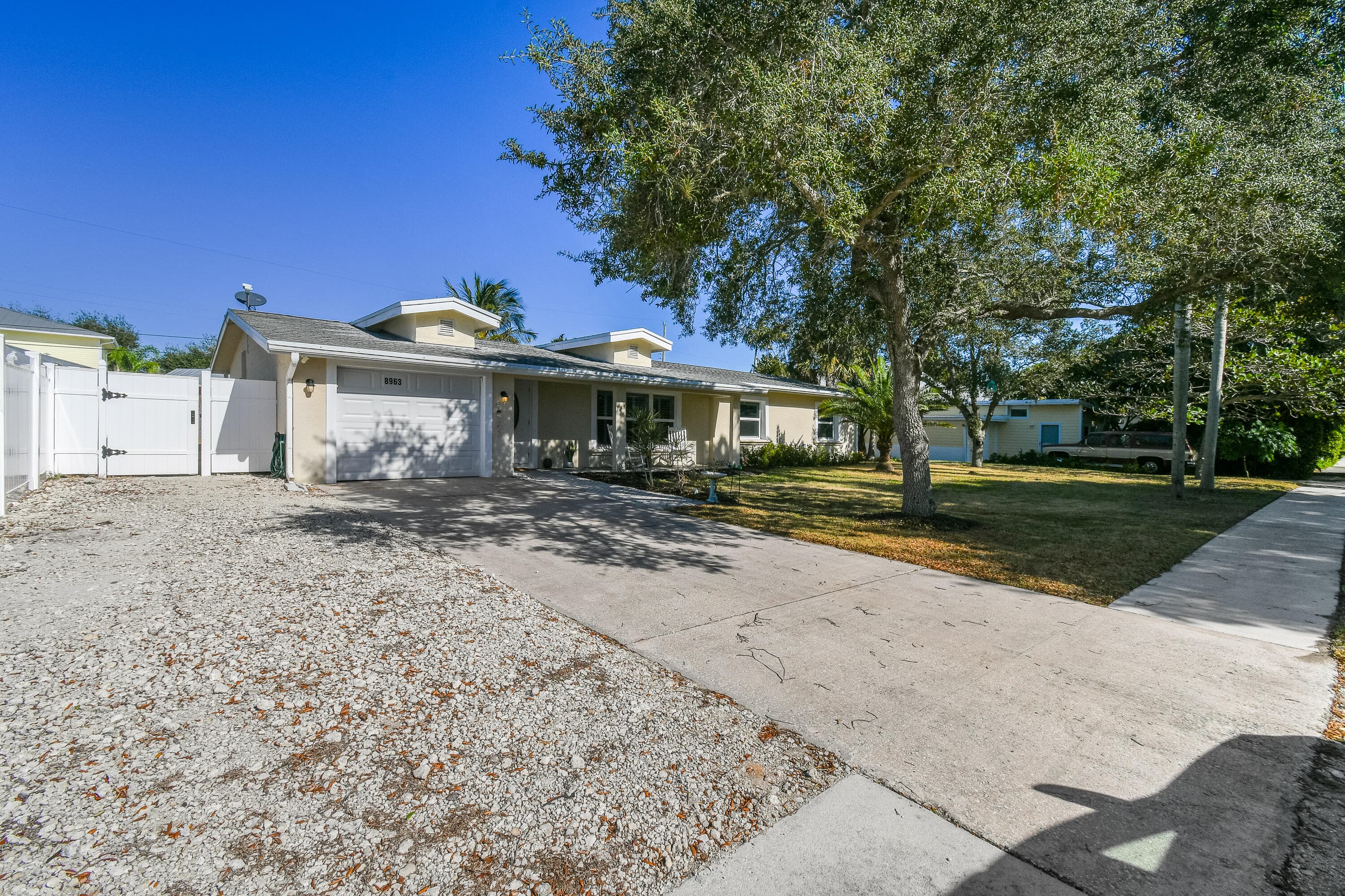 8963 SE Ceres Street, Hobe Sound, FL 33455 — photo 3 of 53