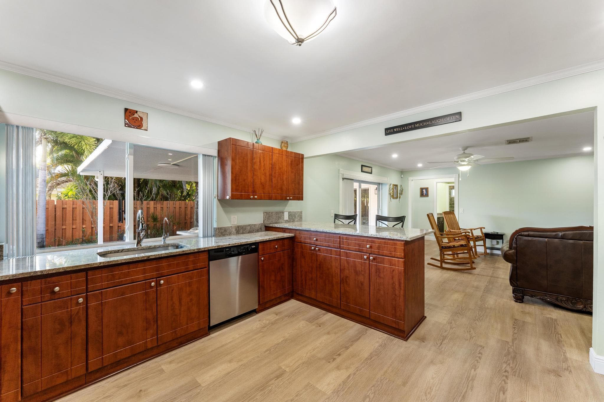 7410 Venetian Way, Lake Clarke Shores, FL 33406 — photo 19 of 55