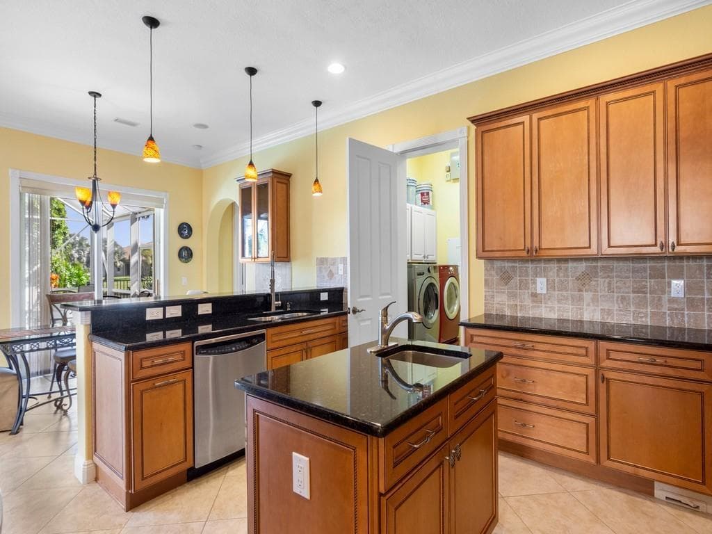 6168 56th Avenue, Vero Beach, FL 32967 — photo 12 of 36