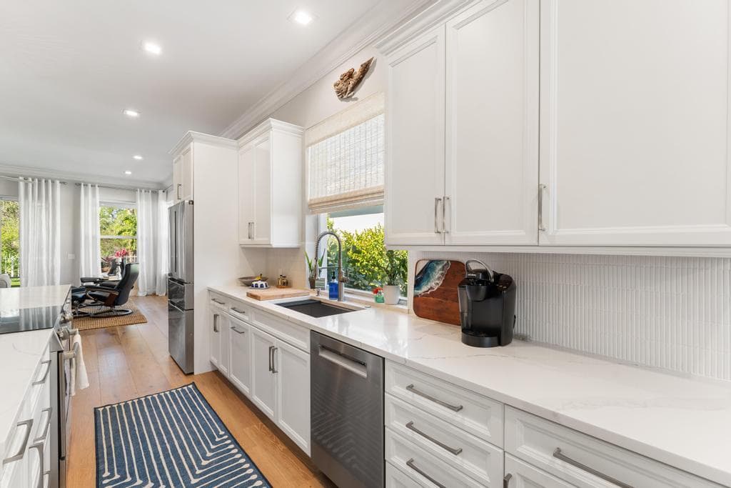 7504 SE Bay Cedar Circle, Hobe Sound, FL 33455 — photo 16 of 64