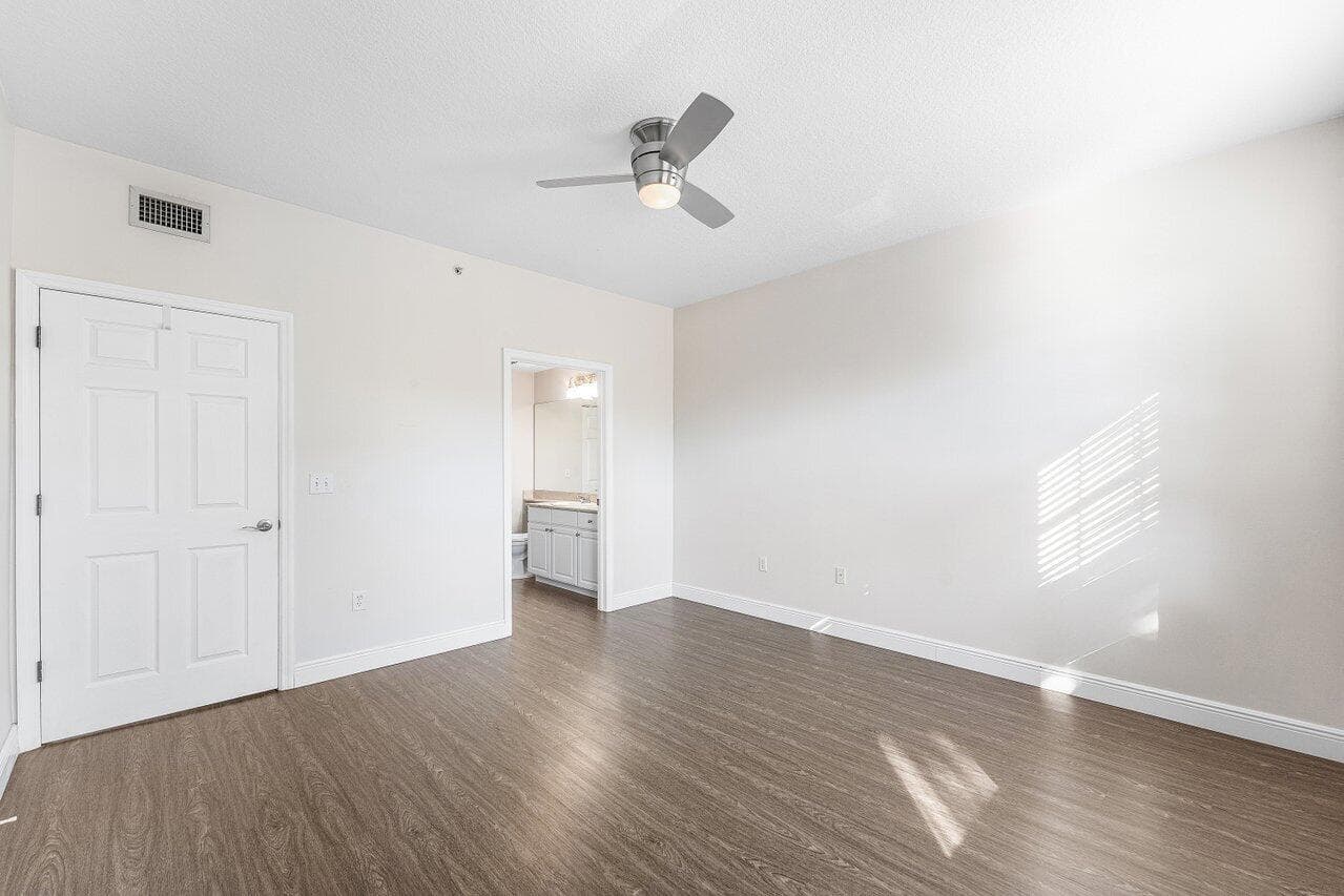 276 Murcia Drive 301, Jupiter, FL 33458 — photo 24 of 52