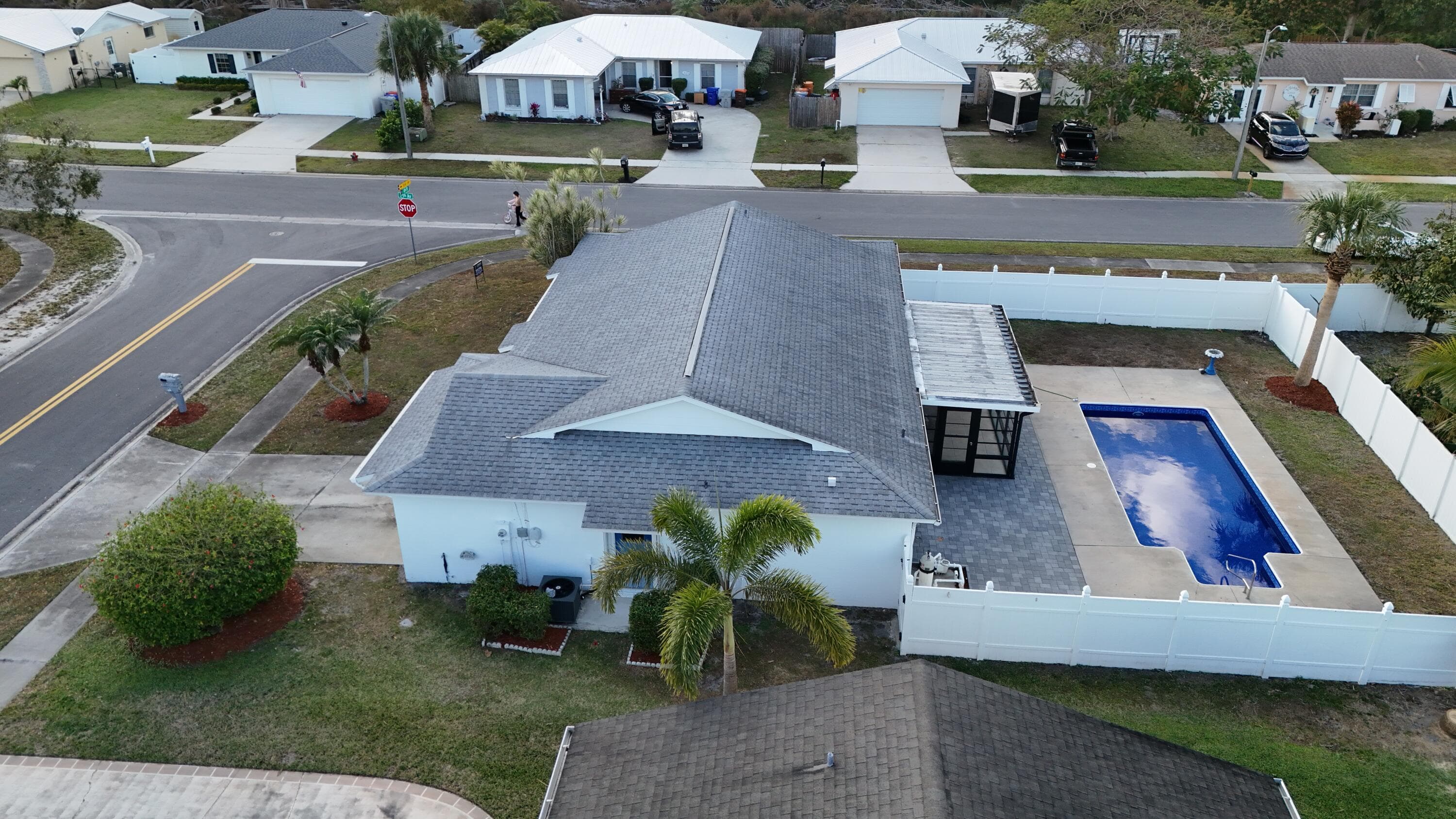 2490 4th Place, Vero Beach, FL 32962 — photo 5 of 22
