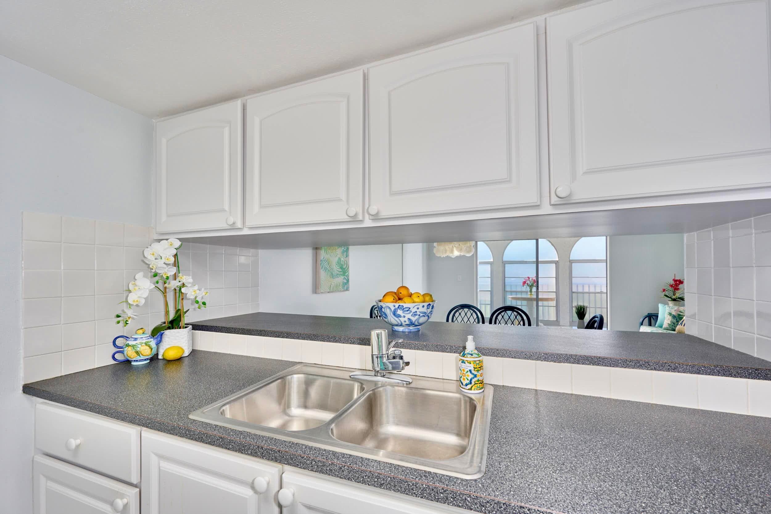 835 18th Street 712, Vero Beach, FL 32960 — photo 14 of 58