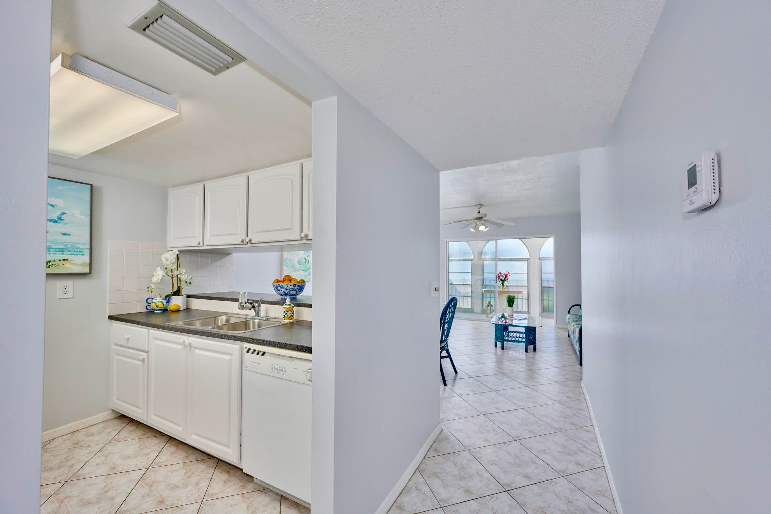 835 18th Street 712, Vero Beach, FL 32960 — photo 7 of 58