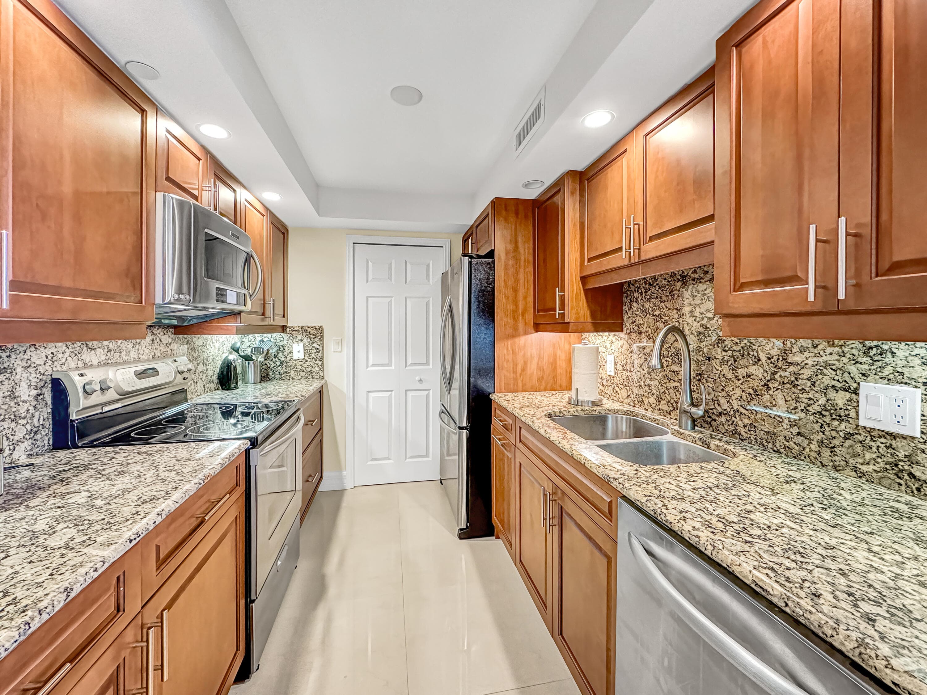 3000 N Ocean Drive 36-g, Singer Island, FL 33404 — photo 8 of 49