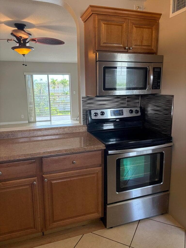 2770 S Garden Drive 304, Lake Worth, FL 33461 — photo 3 of 26