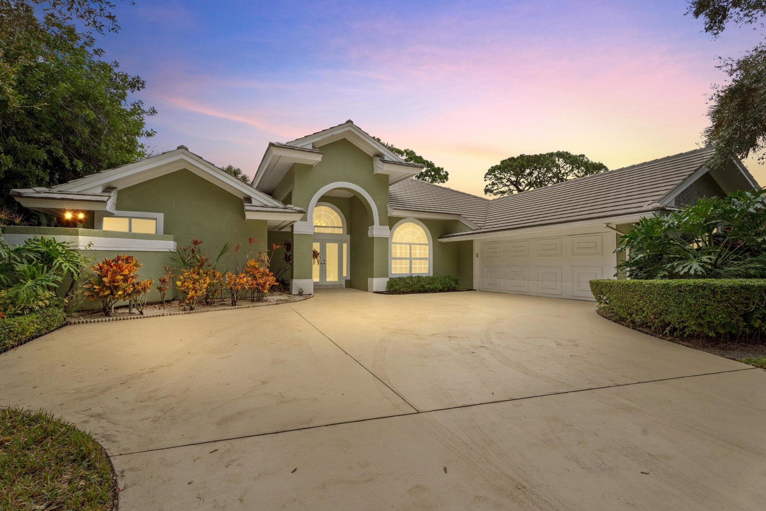 6581 SE Baltusrol Terrace, Stuart, FL 34997 — photo 2 of 48