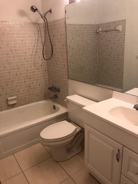 299 SW 7th Street 103, Boca Raton, FL 33432 — photo 22 of 25