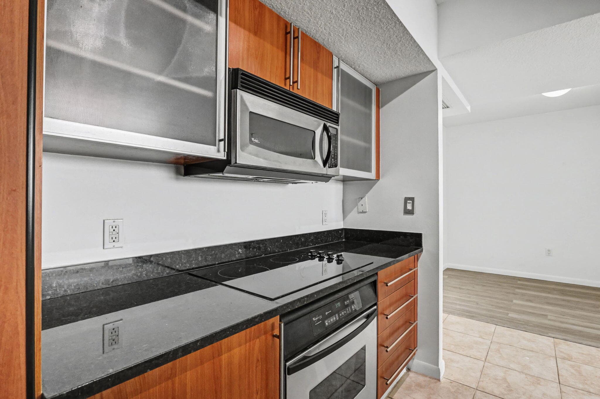 1551 N Flagler Drive 1514, West Palm Beach, FL 33401 — photo 6 of 36
