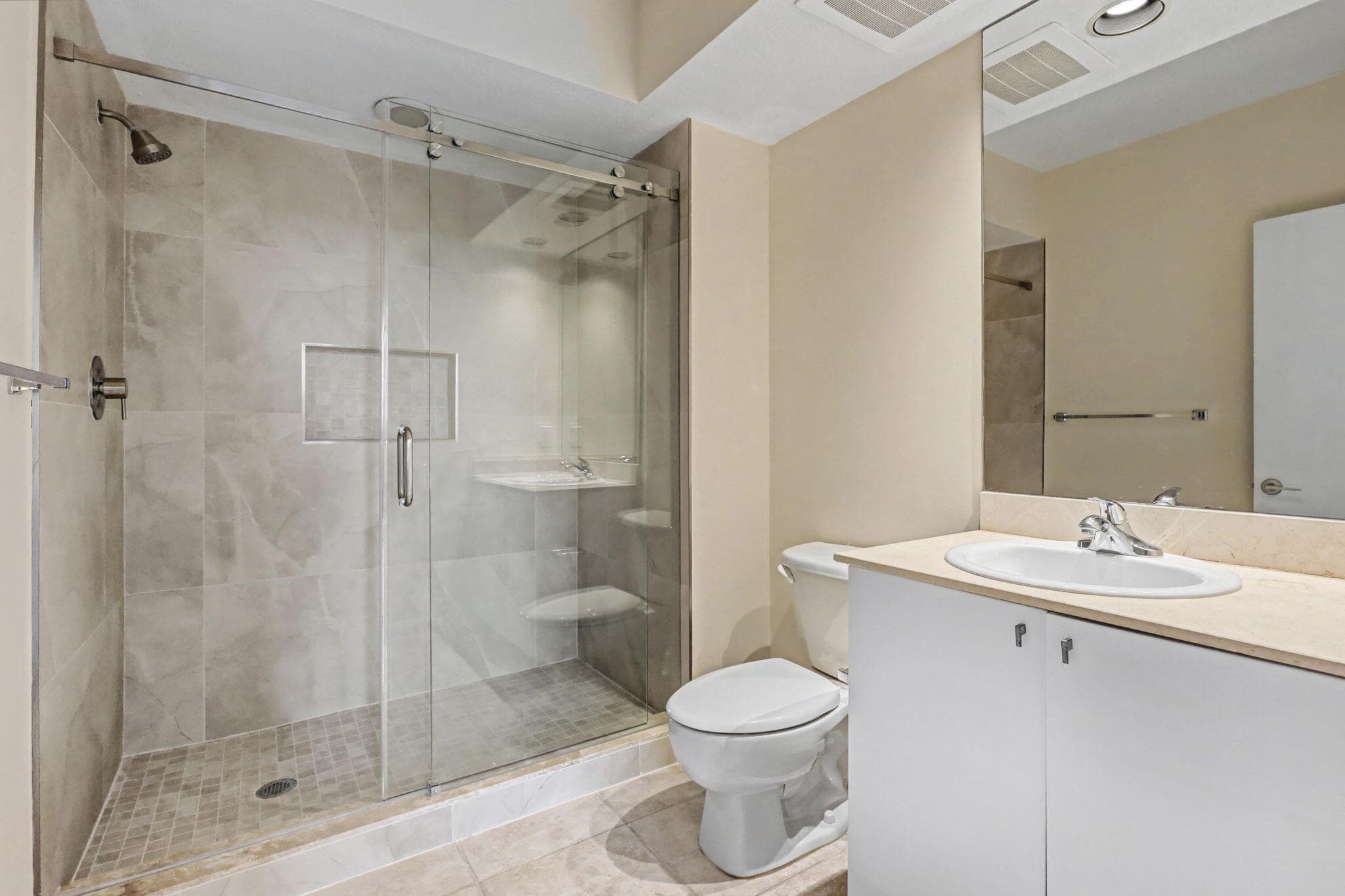 1551 N Flagler Drive 1514, West Palm Beach, FL 33401 — photo 23 of 36