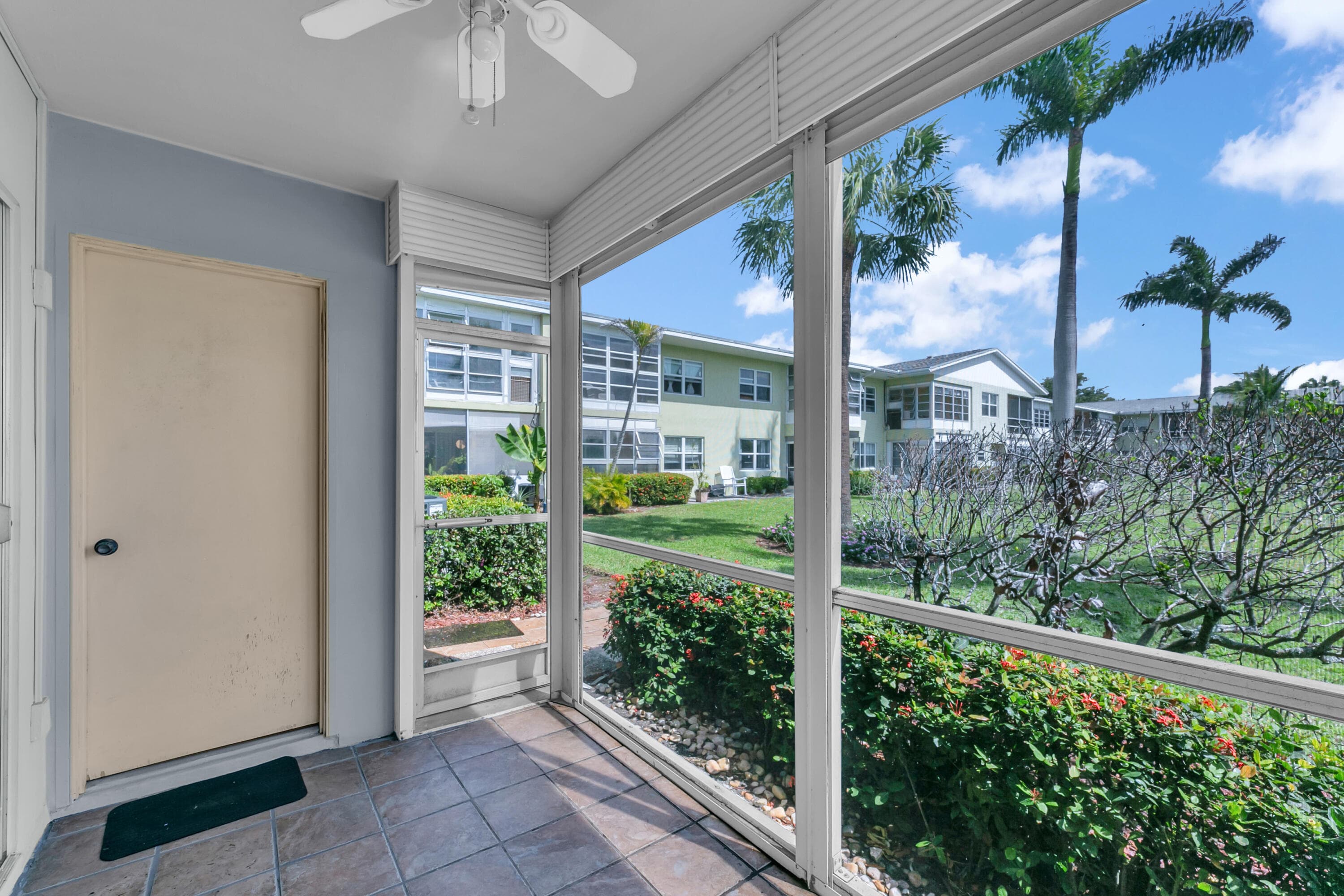 960 Crystal Lake Drive 115, Deerfield Beach, FL 33064 — photo 16 of 35
