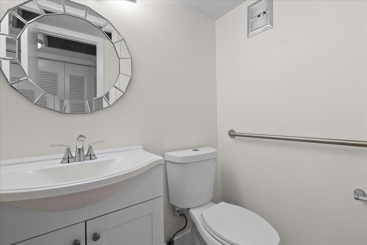 142 Kent I, West Palm Beach, FL 33417 — photo 11 of 31