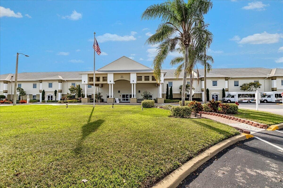 142 Kent I, West Palm Beach, FL 33417 — photo 25 of 31