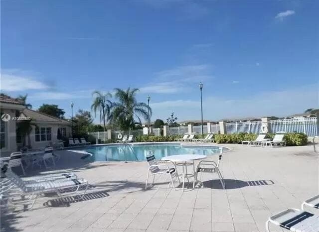 5045 Wiles Road 308, Coconut Creek, FL 33073 — photo 3 of 9